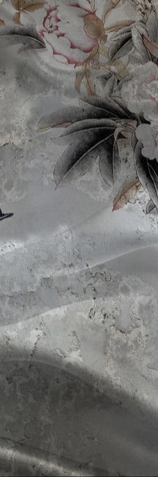 Duschrückwand - Blumenstrauß abgebildet auf Beton