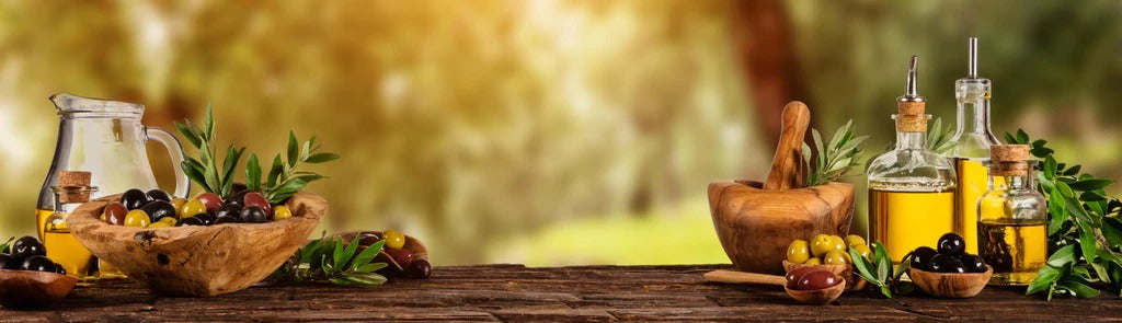 Küchenrückwand - Olivenöl & Oliven