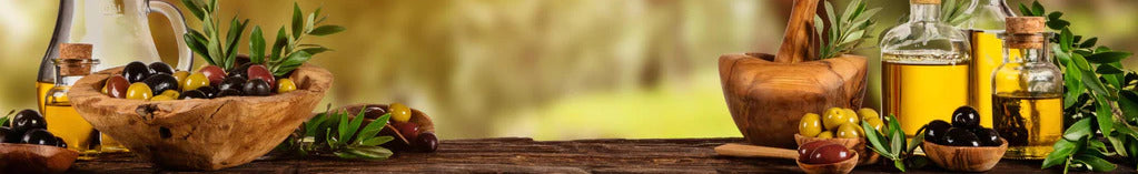 Küchenrückwand - Olivenöl & Oliven