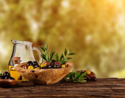 Küchenrückwand - Olivenöl & Oliven