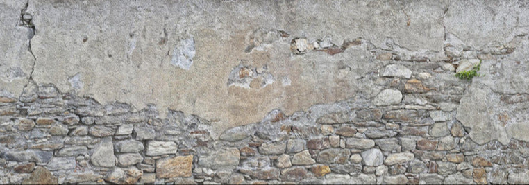 Küchenrückwand - Bröckelnde Hausmauer in Südtirol