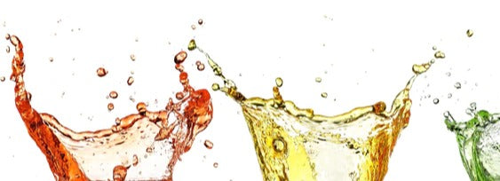 Küchenrückwand - Spritziges buntes Wasser