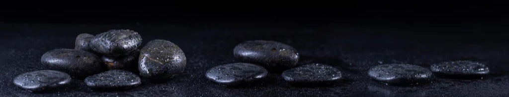 Küchenrückwand - Zen - Schwarze Steine