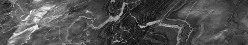 Küchenrückwand - Schwarzer Marmor mit weißen Adern