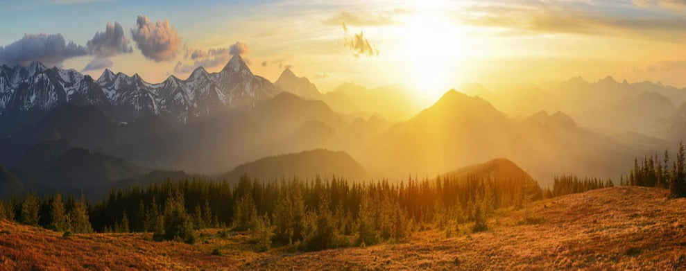 Küchenrückwand - Berge im Sonnenuntergang