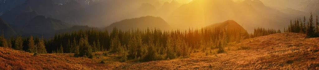 Küchenrückwand - Berge im Sonnenuntergang