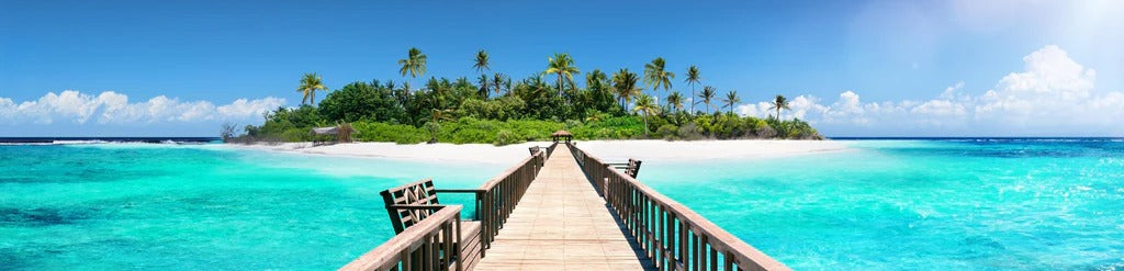 Küchenrückwand - Holzsteg zur tropischen Insel