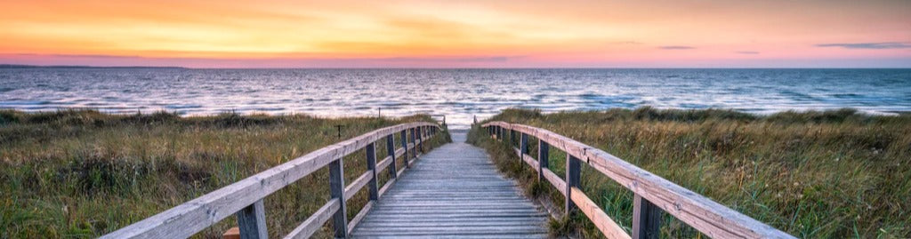 Küchenrückwand - Holzsteg am Strand