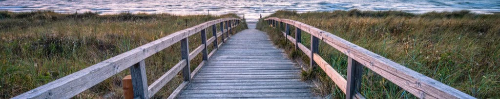 Küchenrückwand - Holzsteg am Strand