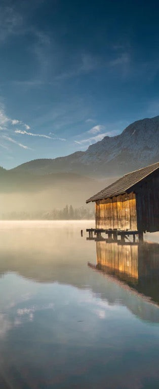 Duschrückwand - Morgensonnenblick über Bayerischen Kochelsee