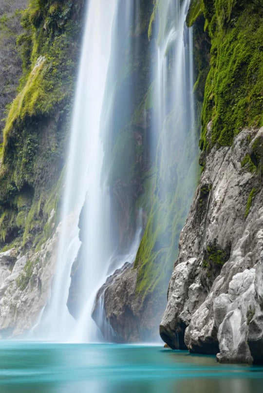 Duschrückwand - Tamul-Wasserfall am Fluss Tampaon
