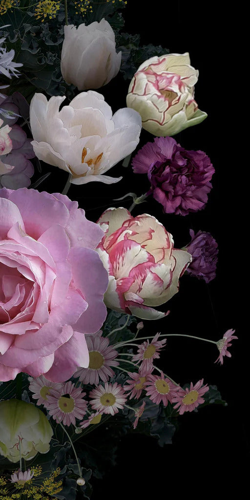 Duschrückwand - Garten Blumen mit dunklem Hintergrund