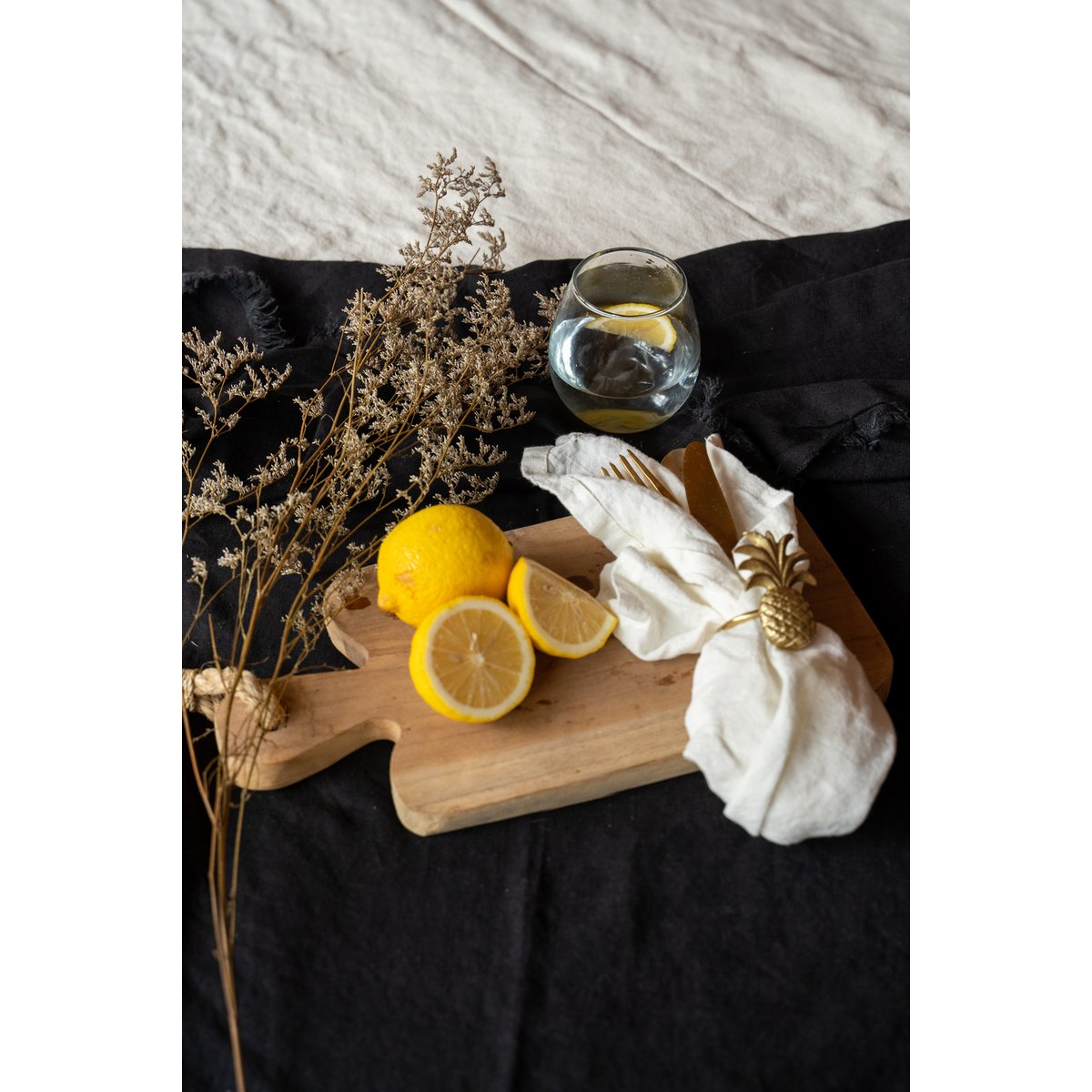 The Linen Napkin - White