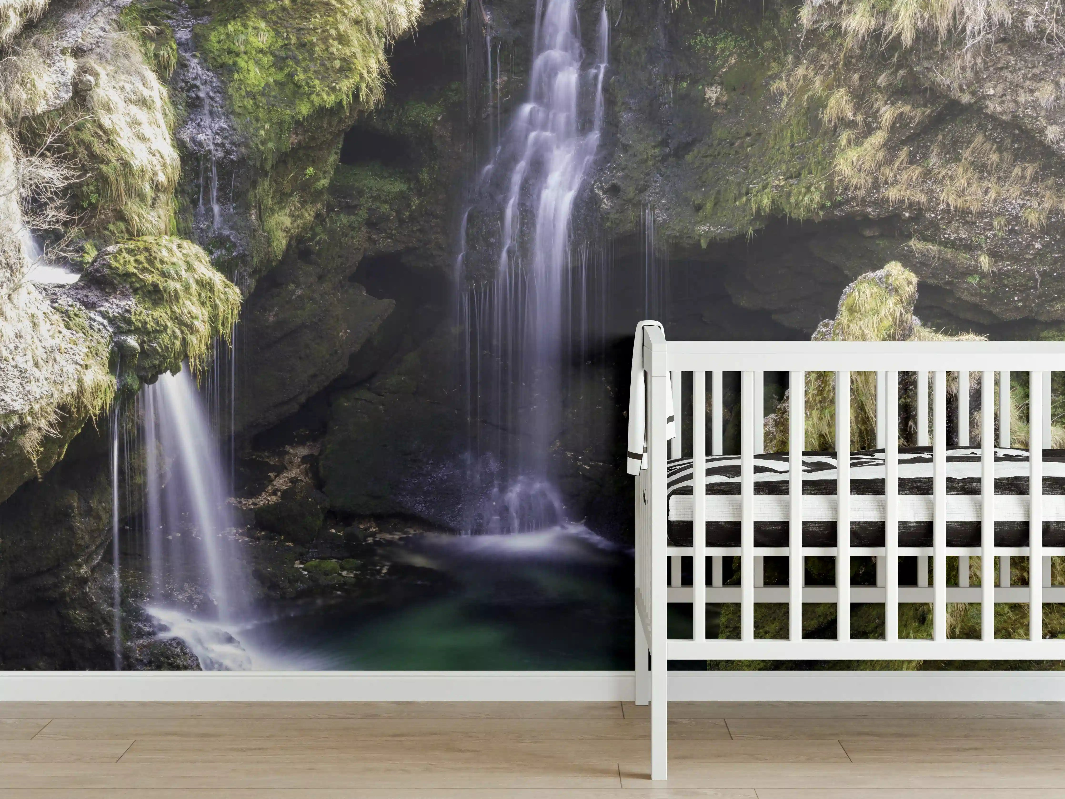 Babyzimmer Wandgestaltung - harmonische Traunfall Wasserfälle