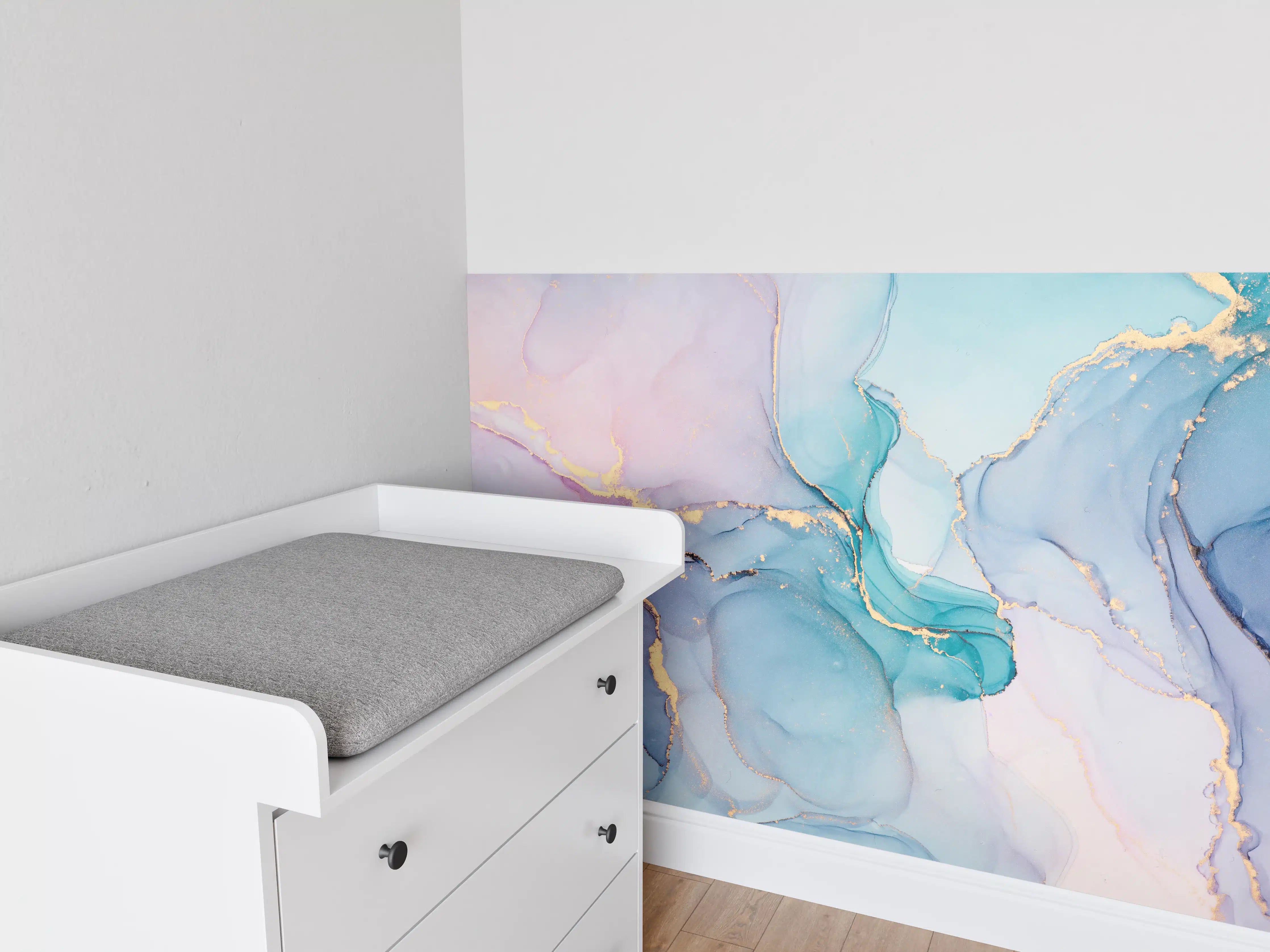 Babyzimmer Wandgestaltung - Abstrakte Muster mit goldenem Rand