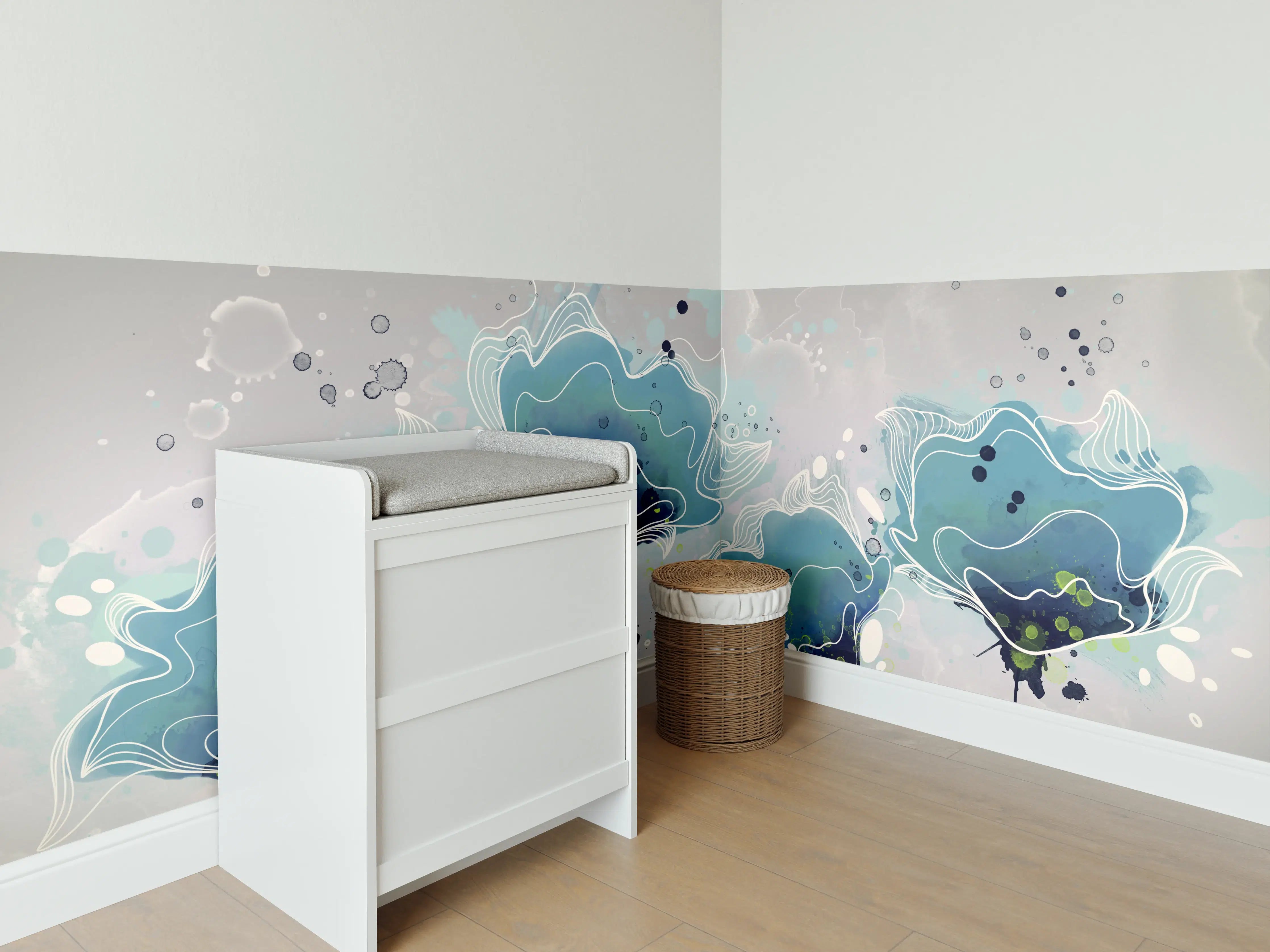 Babyzimmer Wandgestaltung - Abstrakten blauen Aquarellblumen