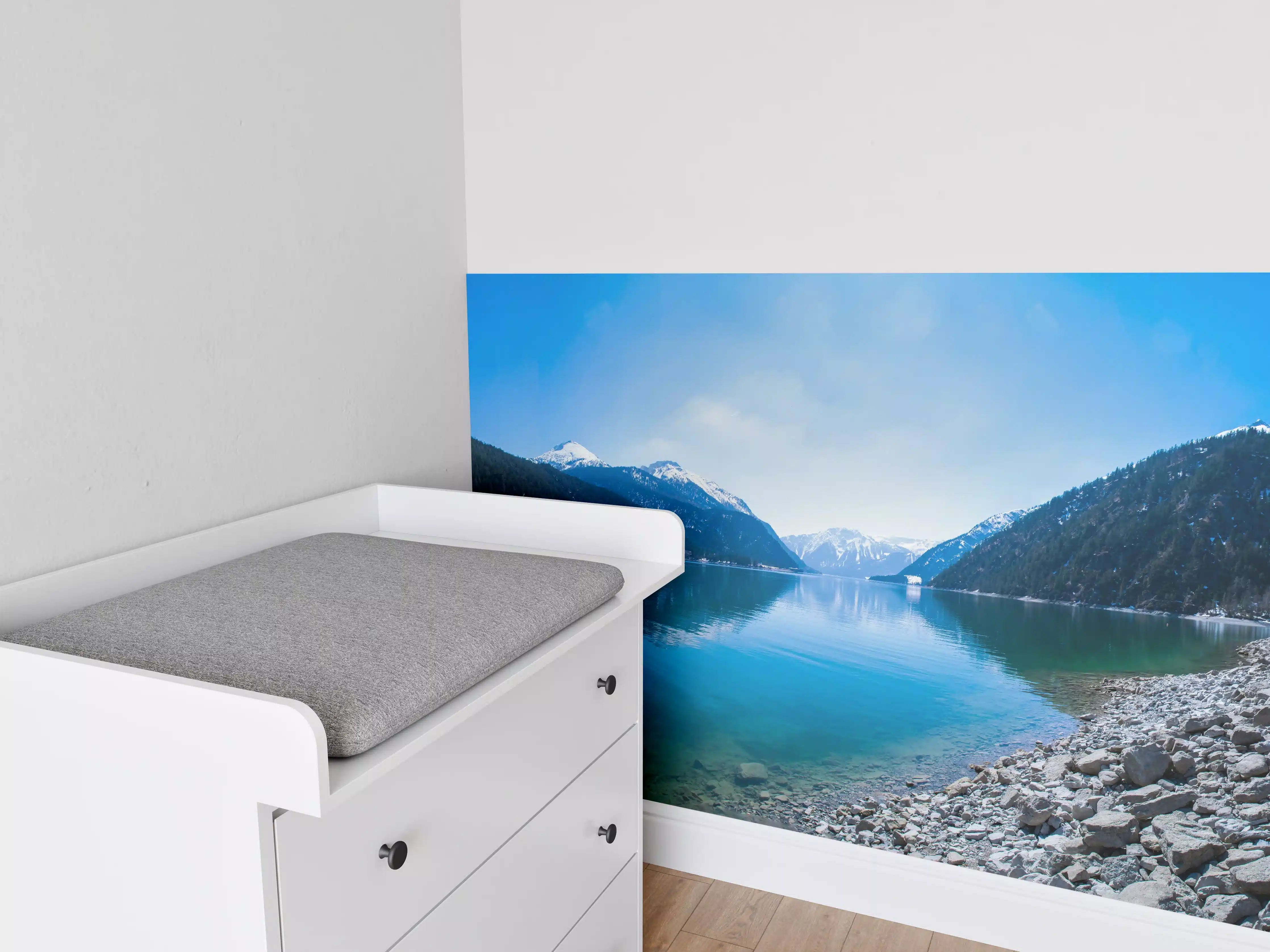 Babyzimmer Wandgestaltung - Achensee in Österreich