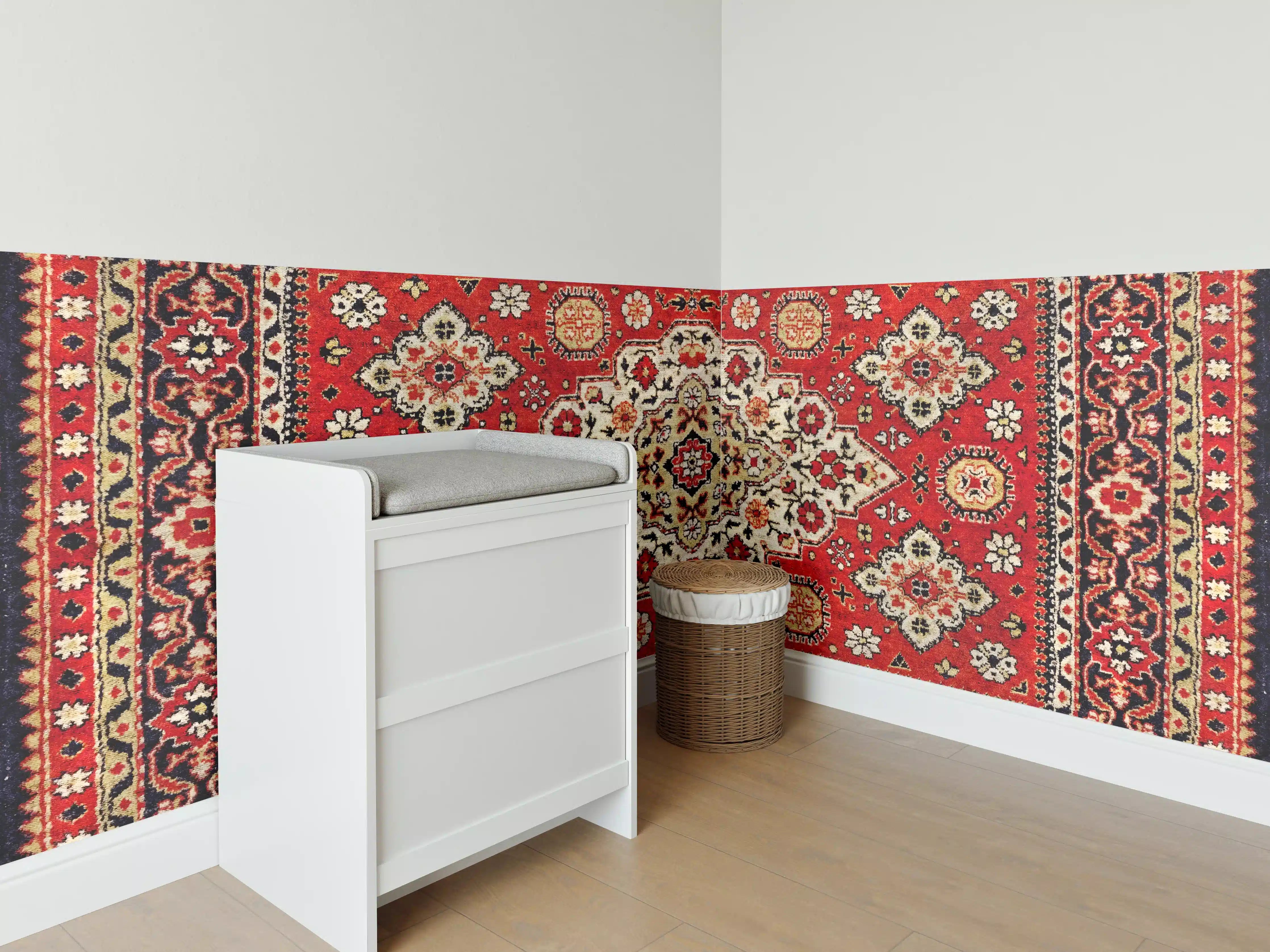 Babyzimmer Wandgestaltung - Alter roter Perserteppich Textur