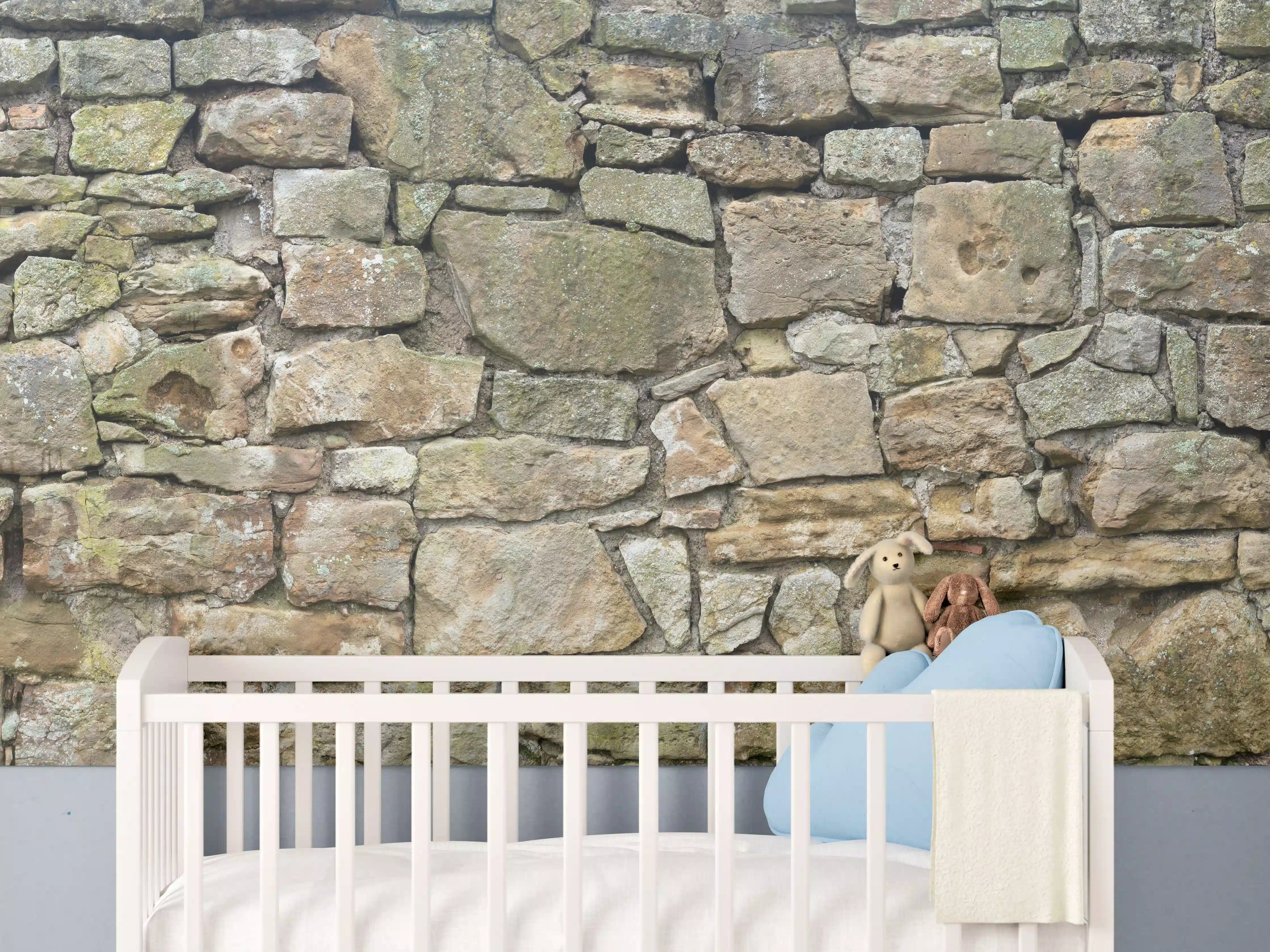 Babyzimmer Wandgestaltung - Altes Mauerwerk