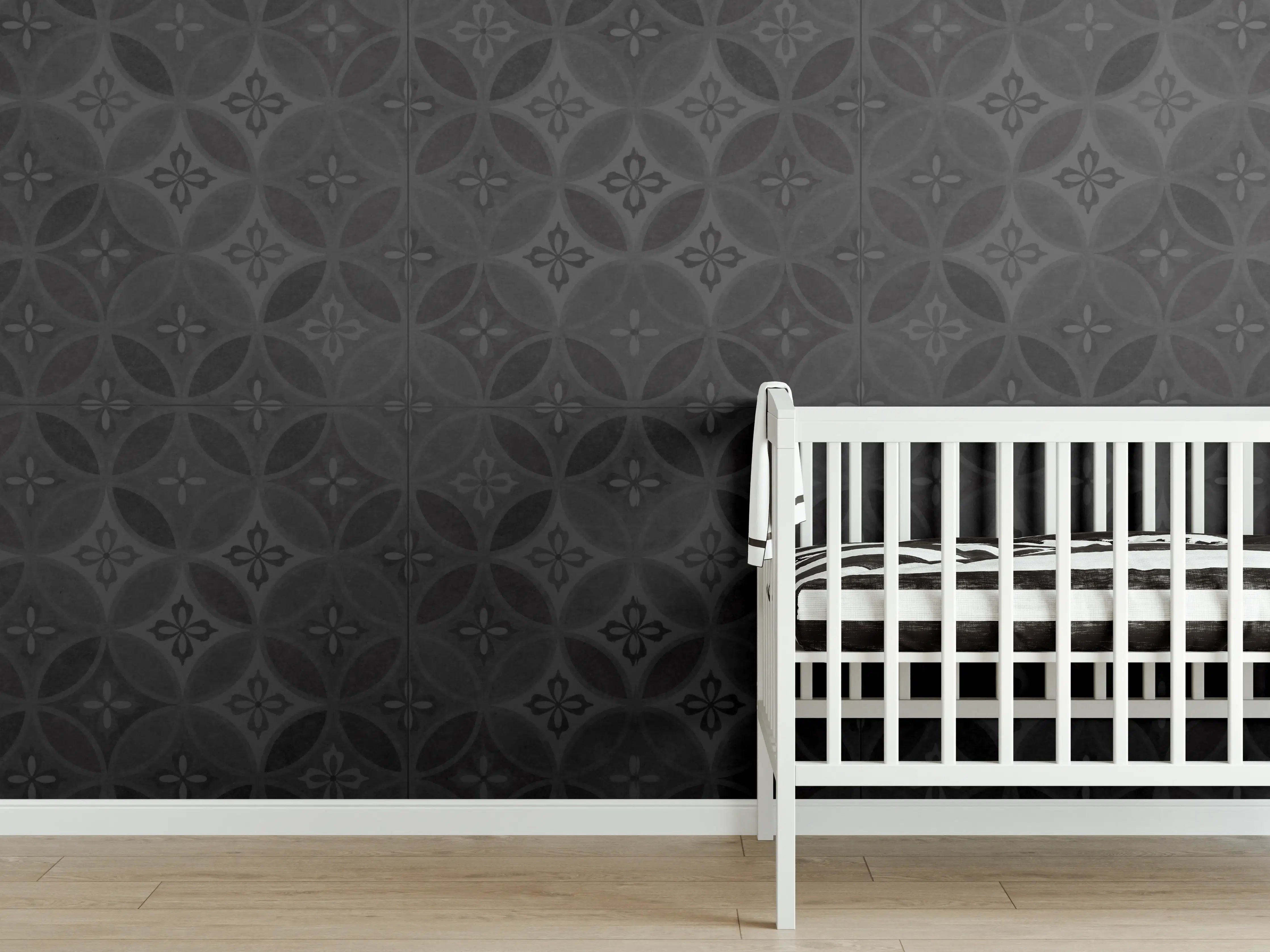 Babyzimmer Wandgestaltung - Altes Schwarz-Anthrazit Patchwork Mosaik Motiv