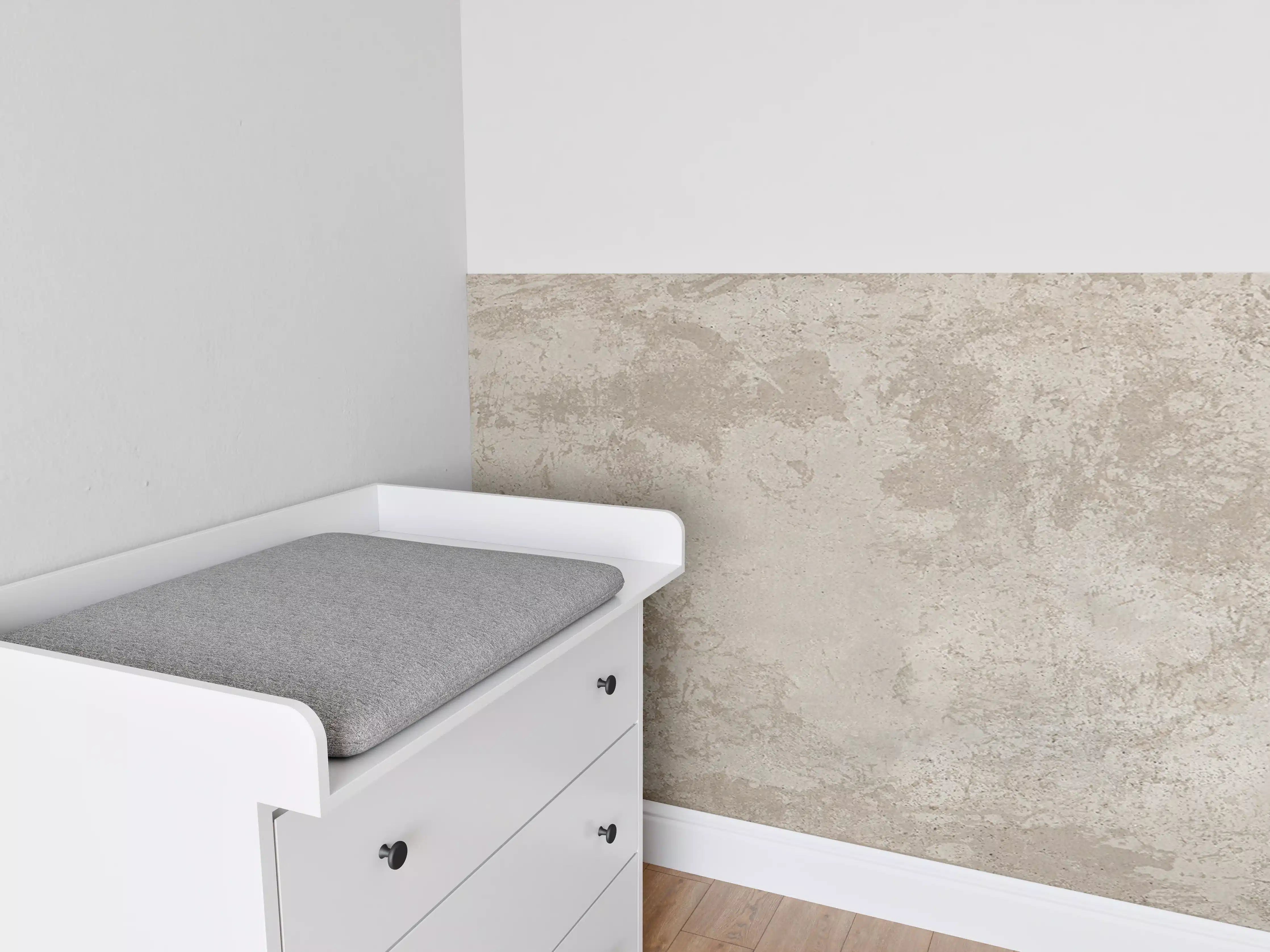 Babyzimmer Wandgestaltung - Antik beige Betonwand