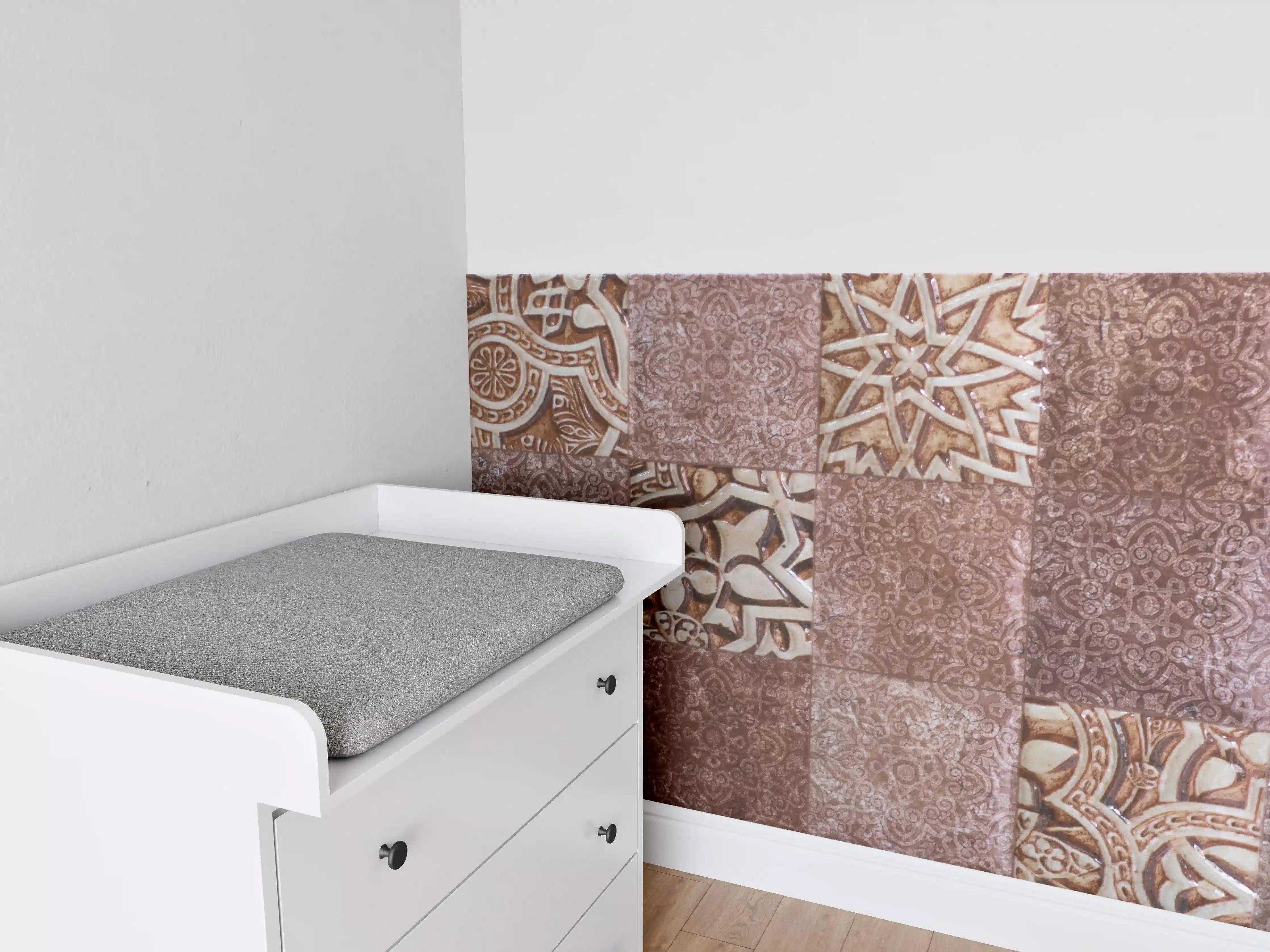 Babyzimmer Wandgestaltung - Antike Terrakotta-Fliesenmuster