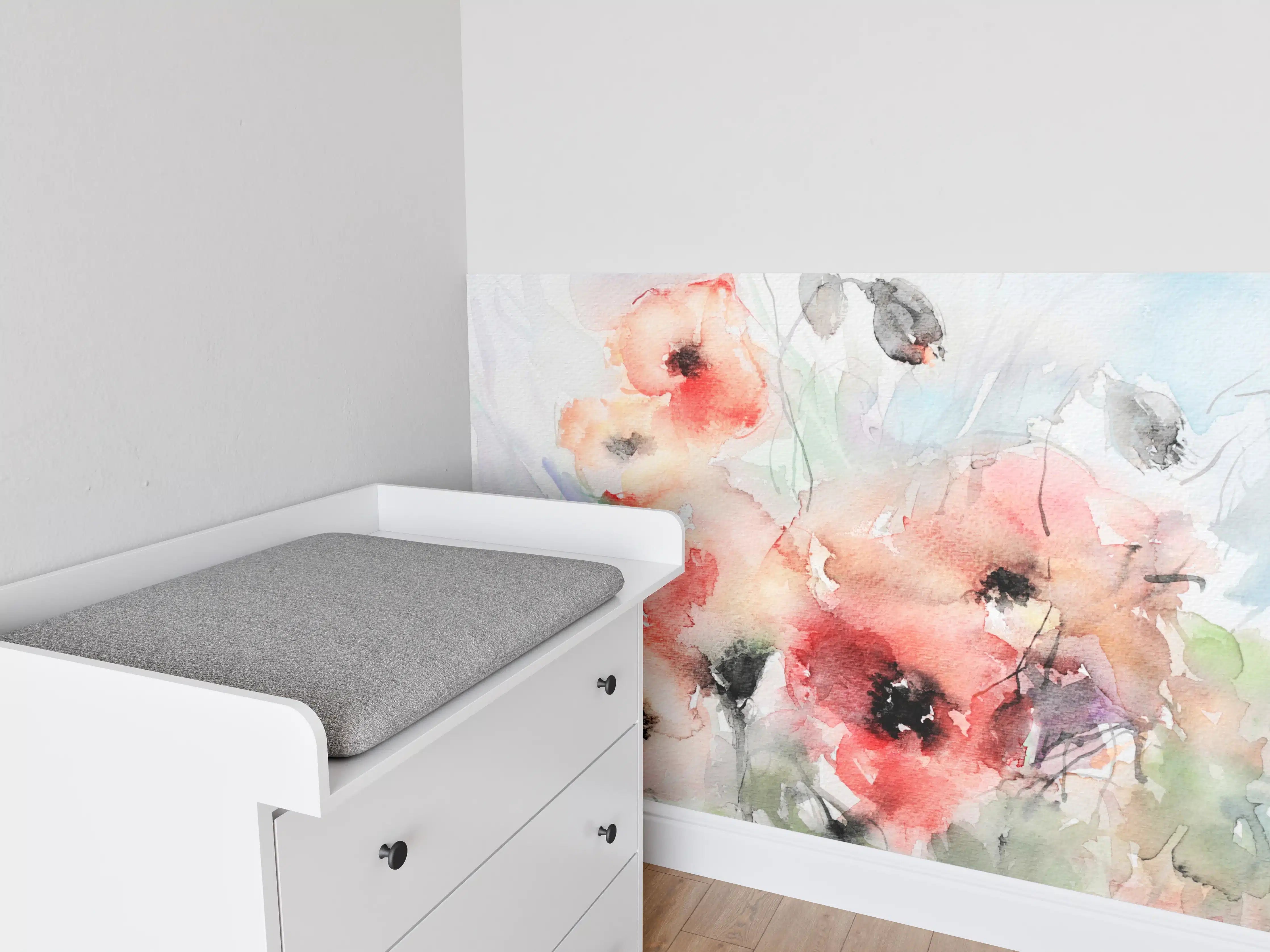 Babyzimmer Wandgestaltung - Aquarellierte Mohnblumen in sanften Pastelltönen