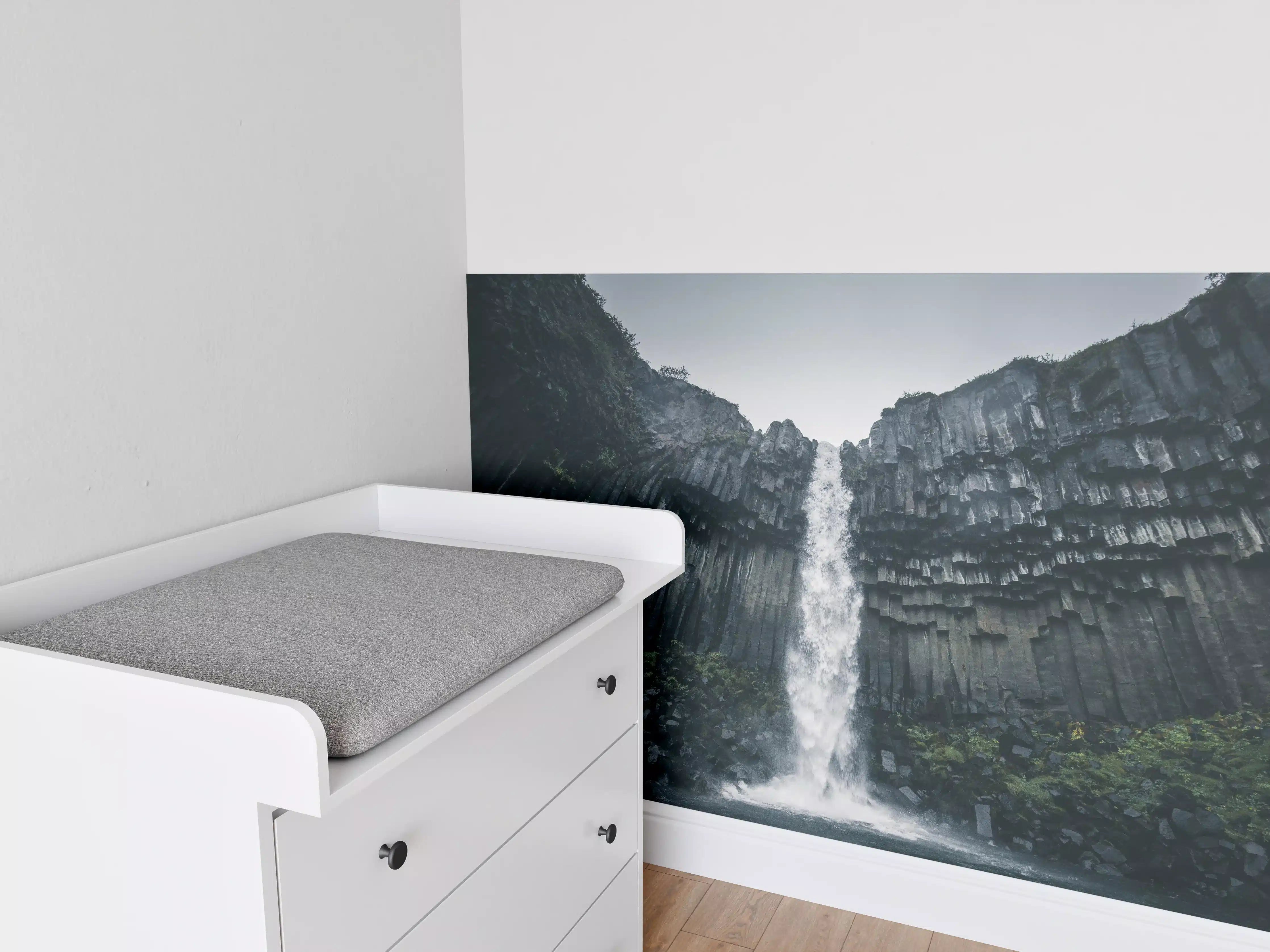 Babyzimmer Wandgestaltung - Beeindruckender Svartifoss Wasserfall