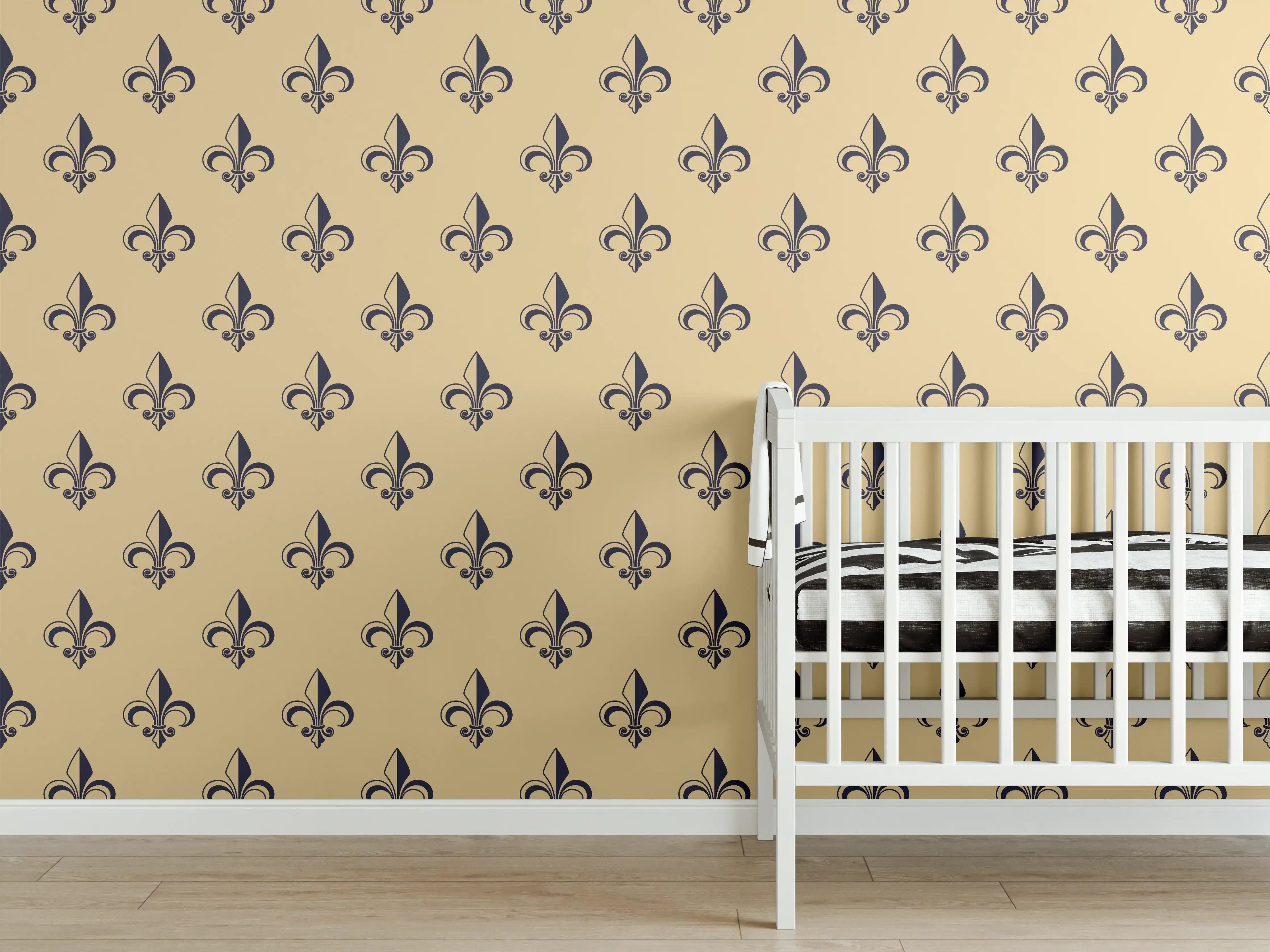 Babyzimmer Wandgestaltung - Beiges Fleur-de-Lis Muster