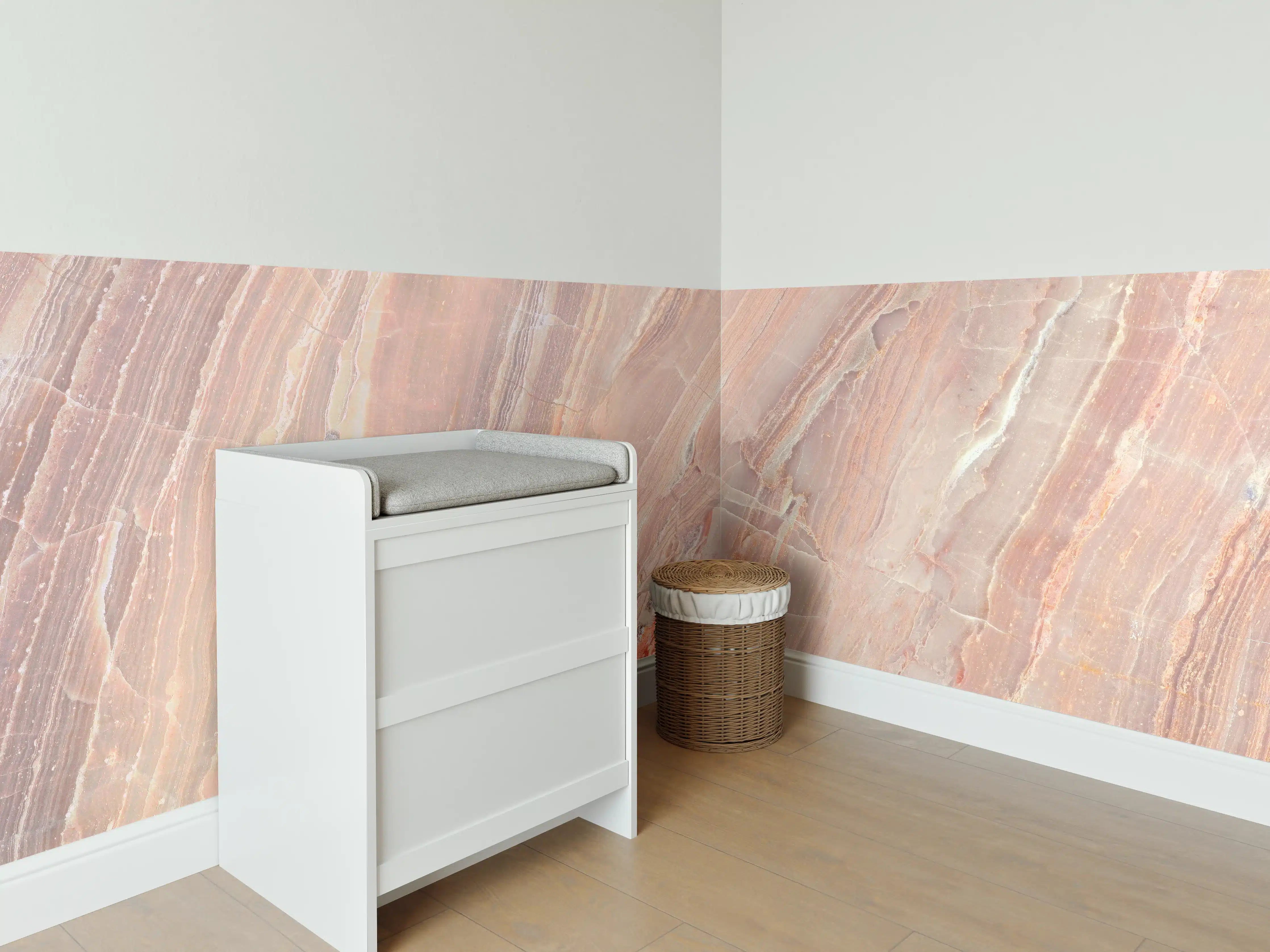 Babyzimmer Wandgestaltung - Beiges Marmor Design - Nahaufnahme