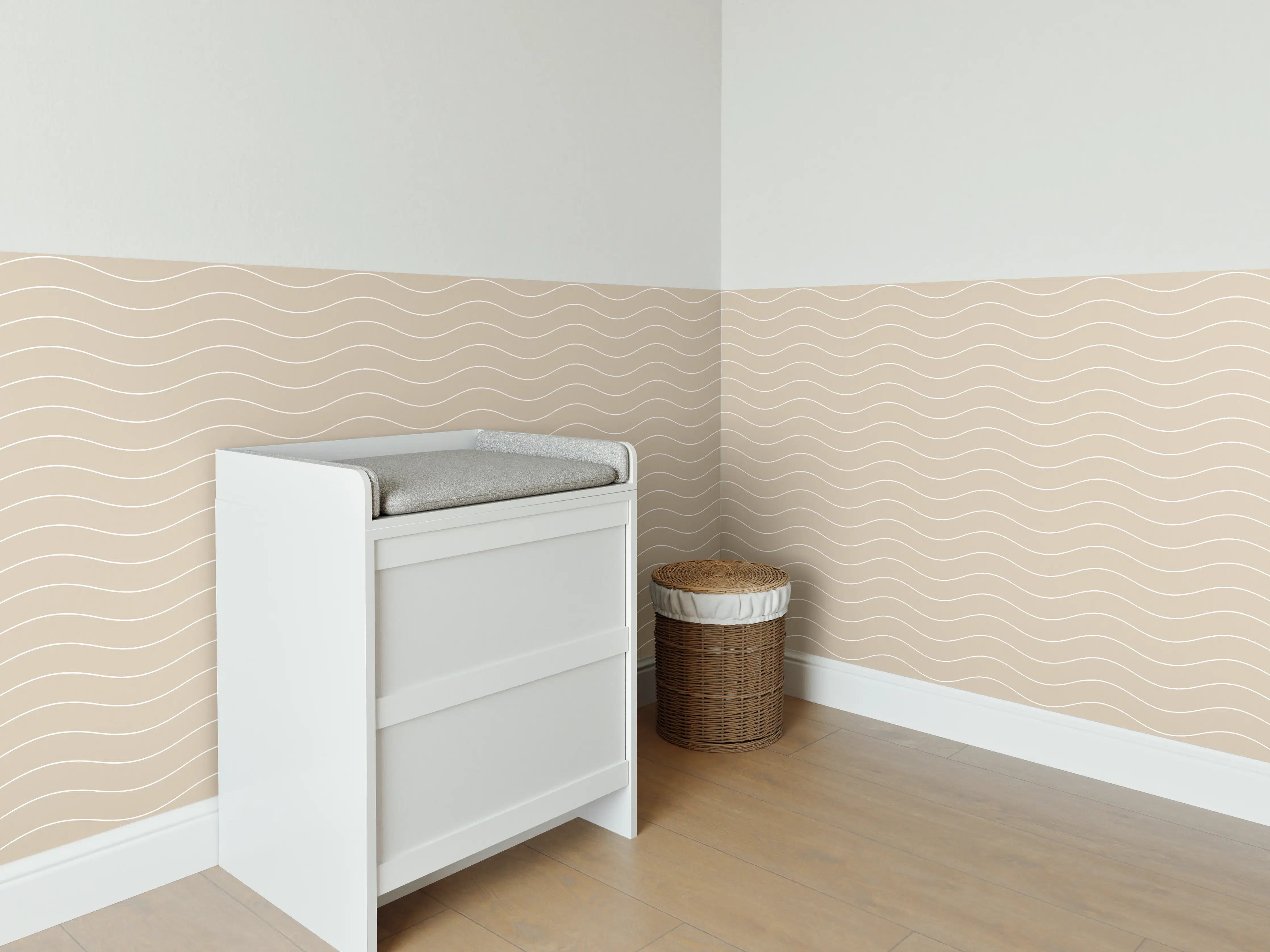 Babyzimmer Wandgestaltung - Beruhigende Wasserwelle in sanften Beige-Tönen