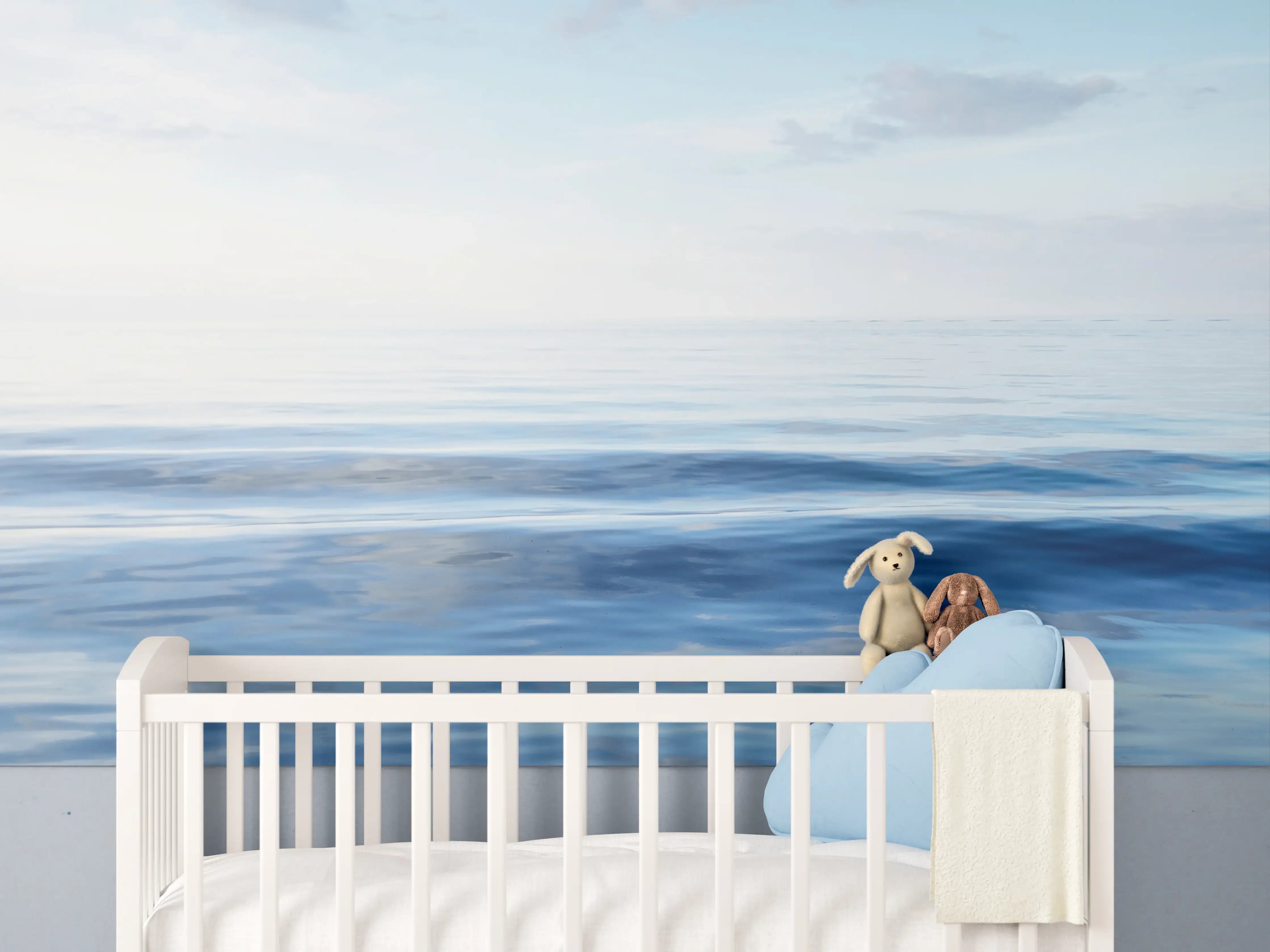 Babyzimmer Wandgestaltung - Beruhigender Wasserblick in Blau- und Grautönen