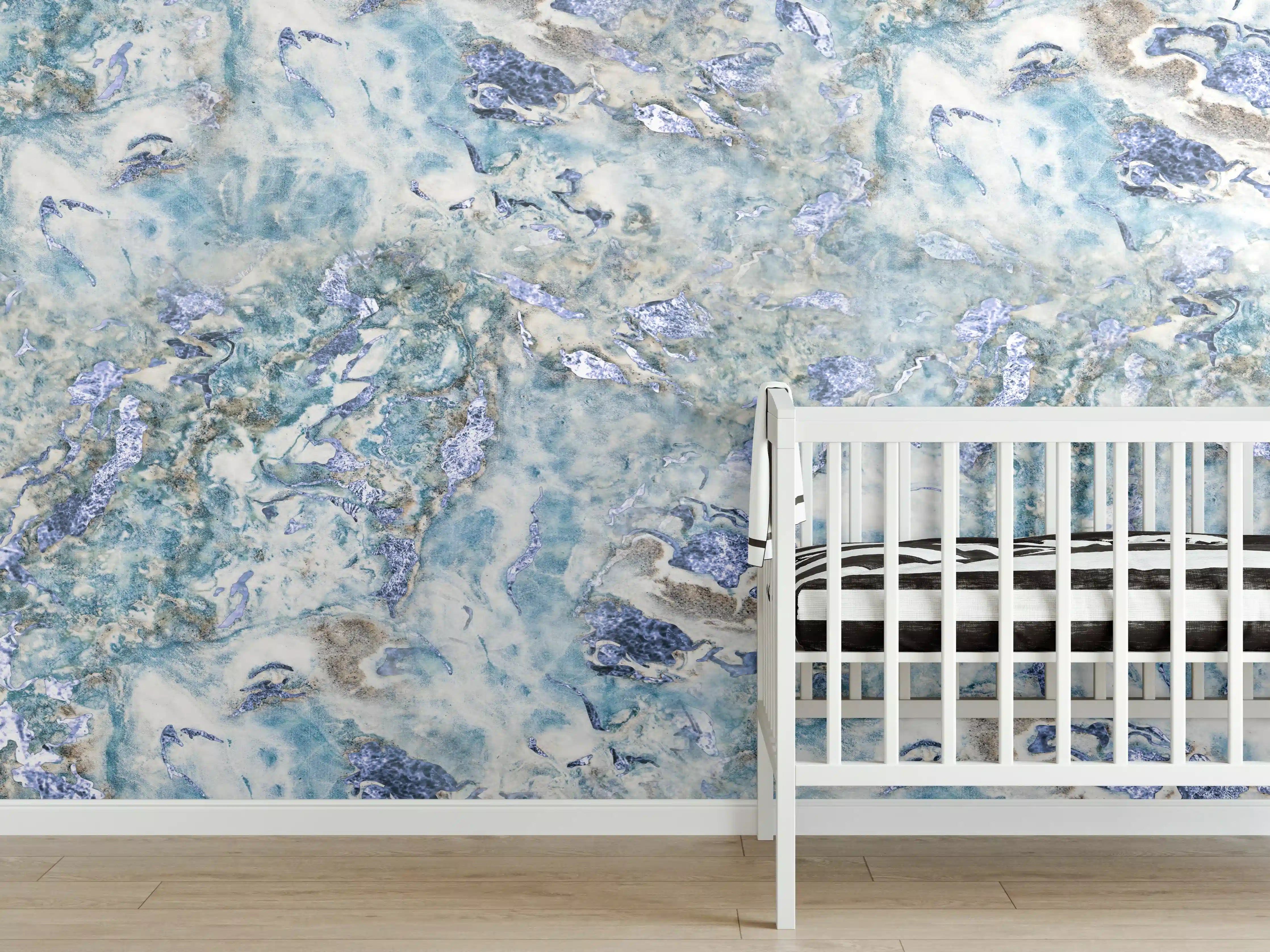 Babyzimmer Wandgestaltung - Bläulich beiger Marmor
