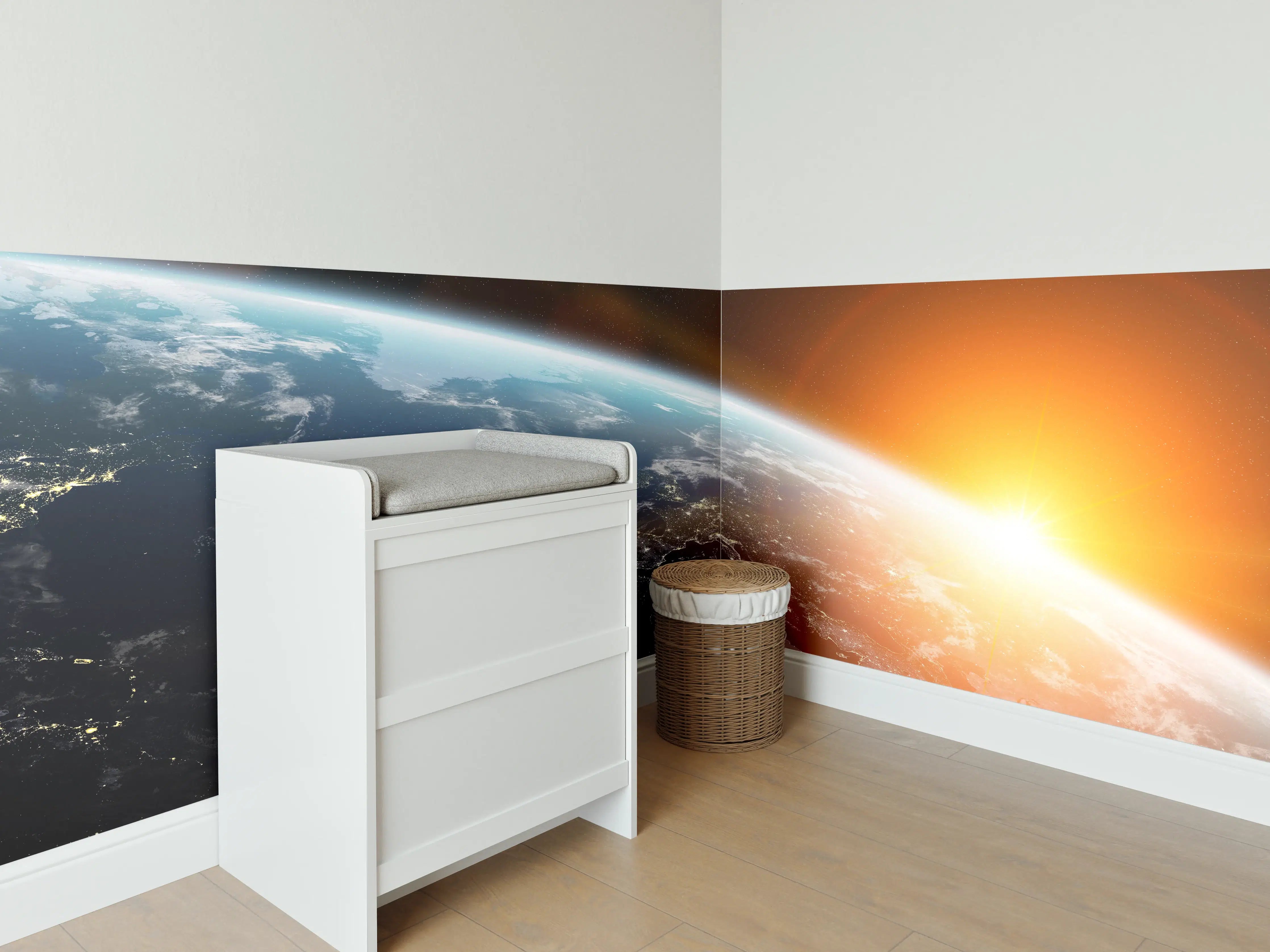 Babyzimmer Wandgestaltung - Blauer Planet mit Sonnenaufgang