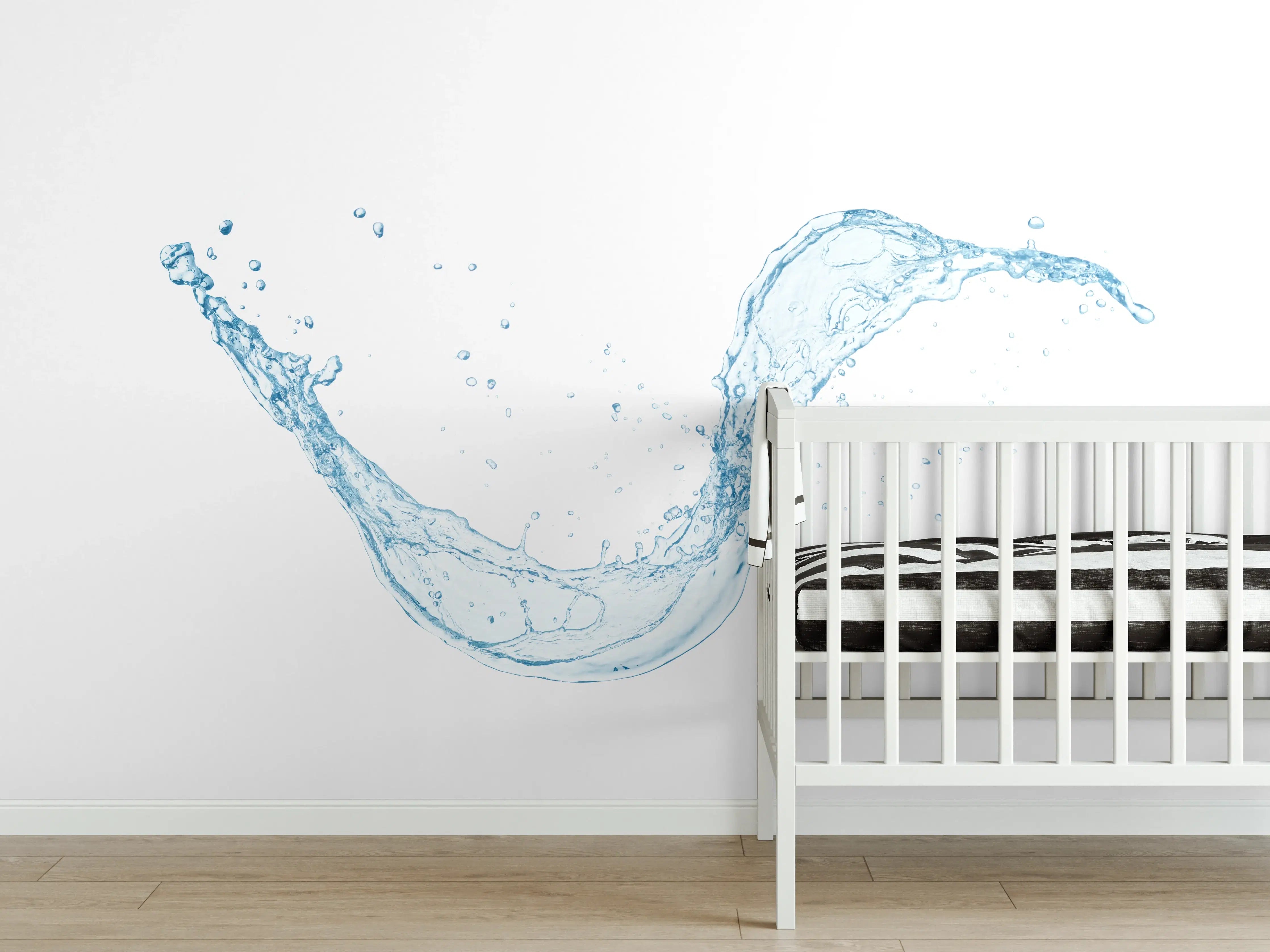 Babyzimmer Wandgestaltung - Blauer Wasserspritzer Isoliert