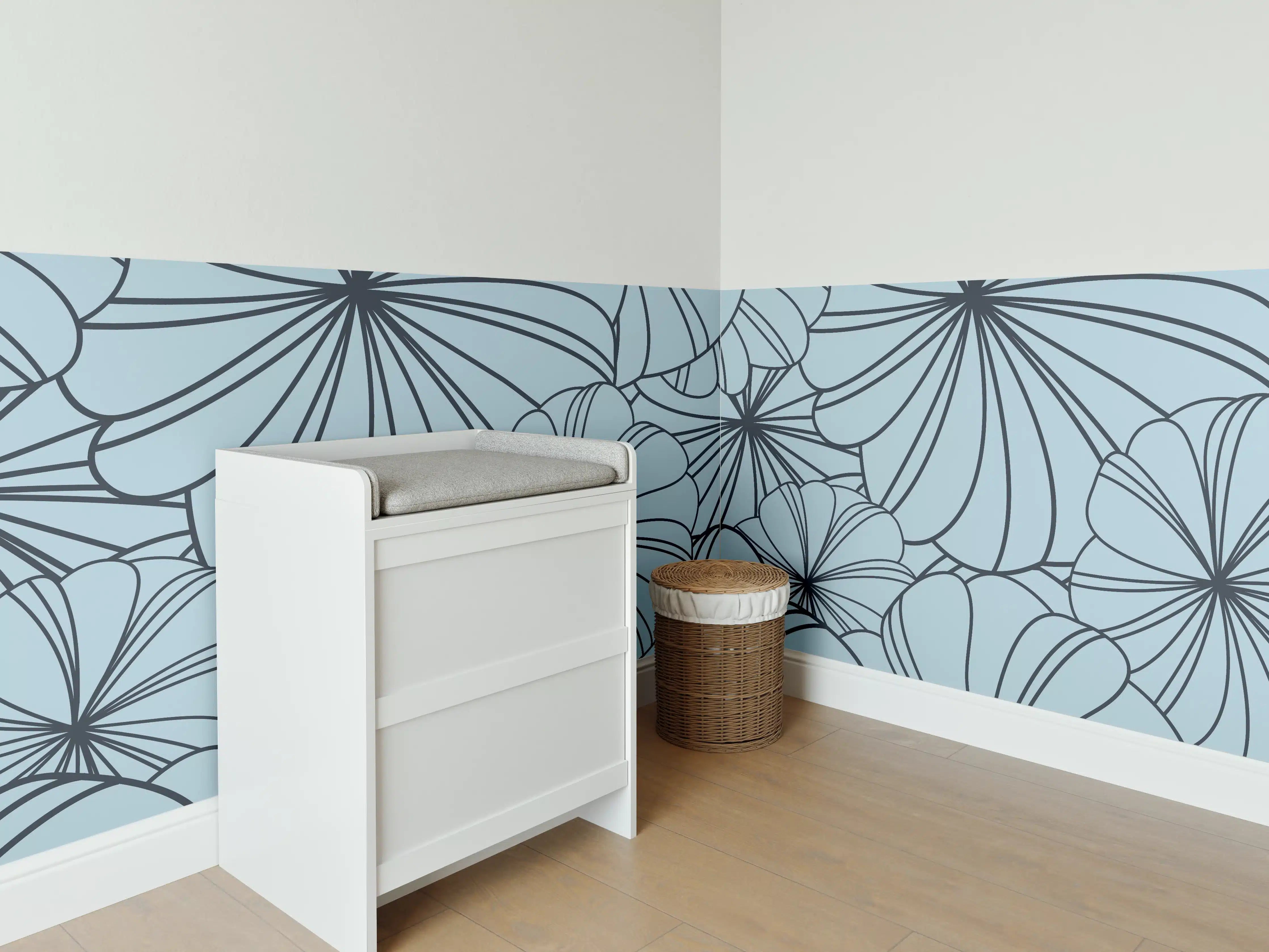 Babyzimmer Wandgestaltung - Blaues Blumenmuster Design