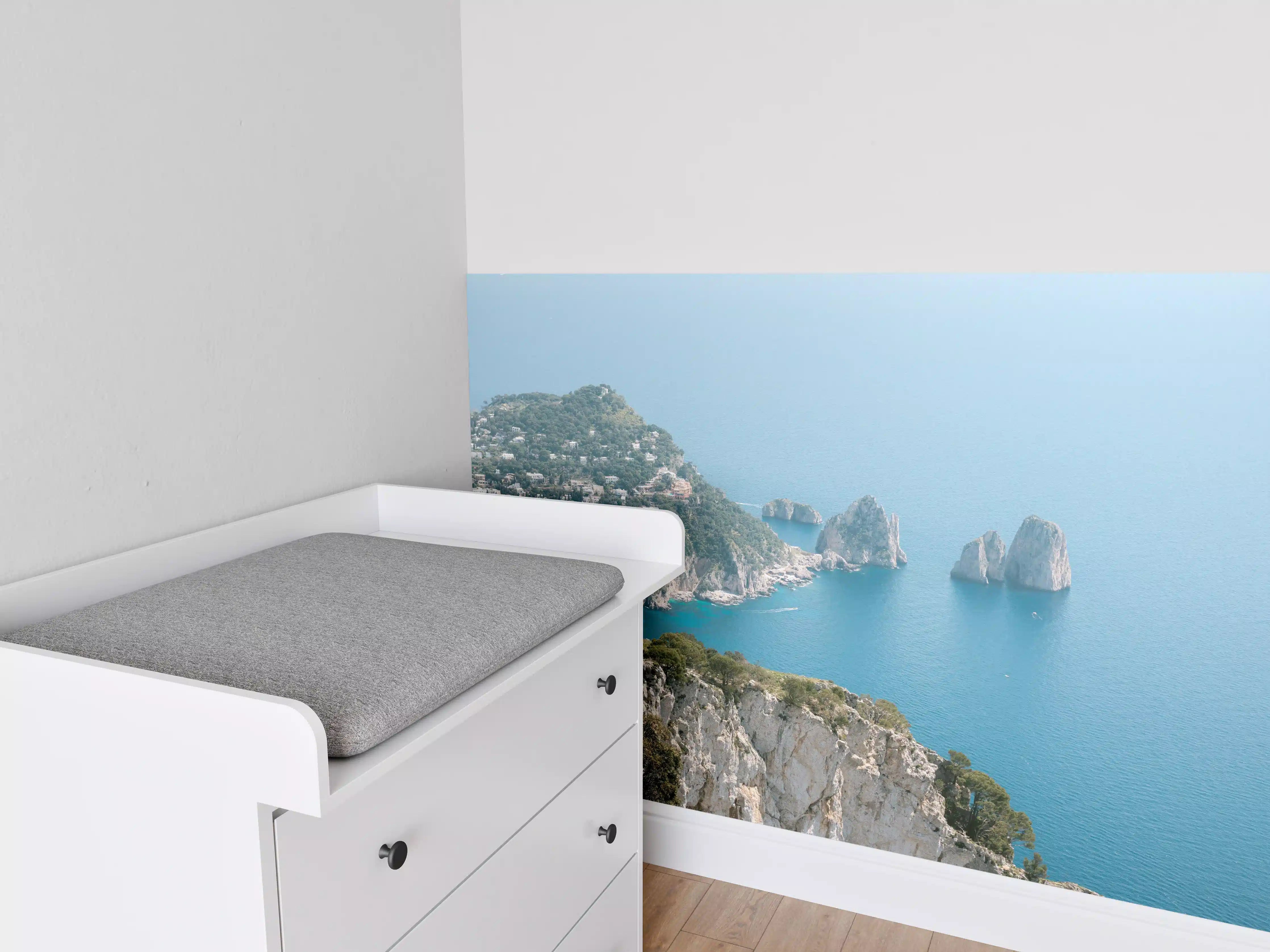 Babyzimmer Wandgestaltung - Blaues Meer an Italiens Küste