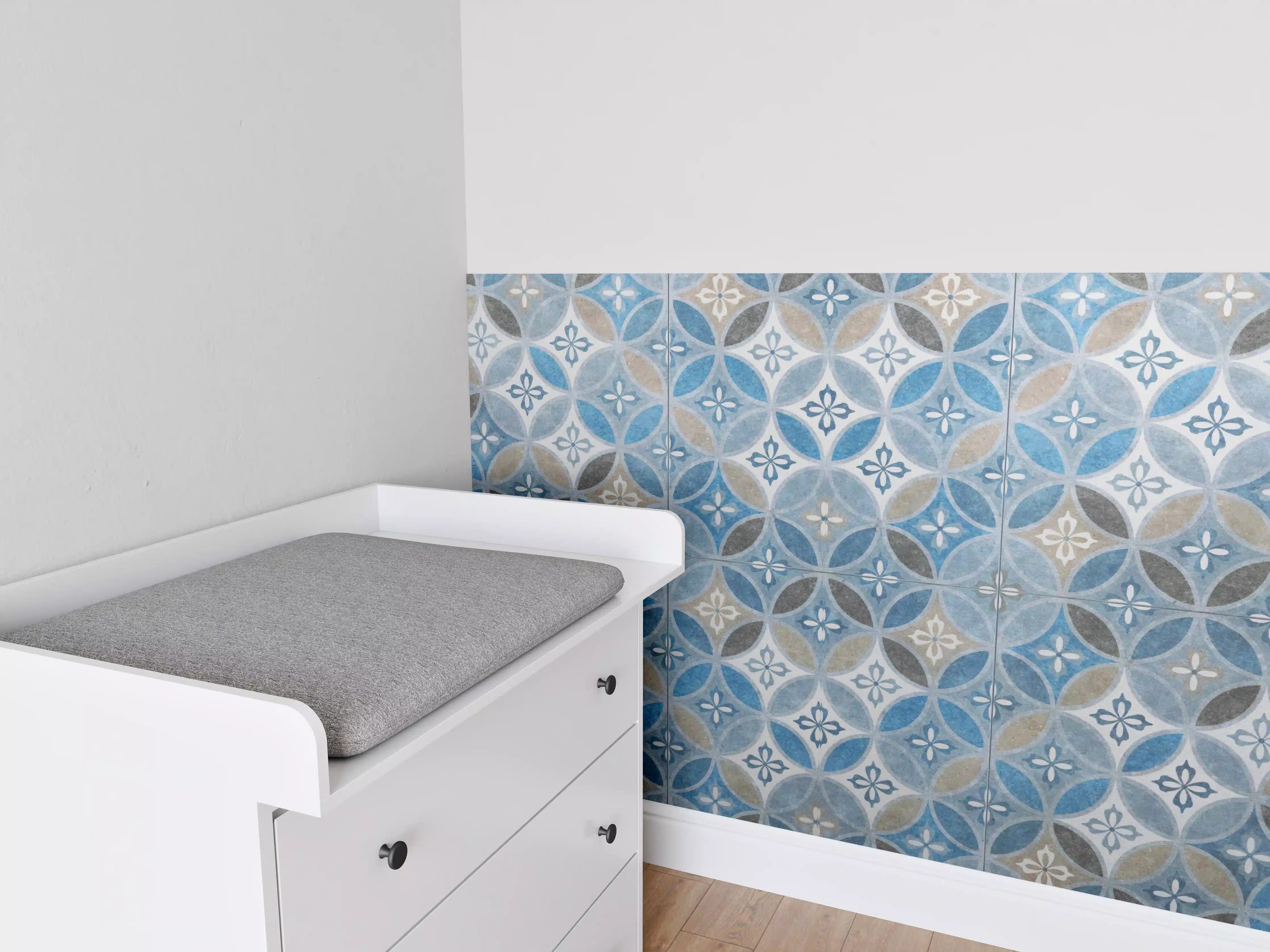 Babyzimmer Wandgestaltung - Blaues Vintage Mosaik