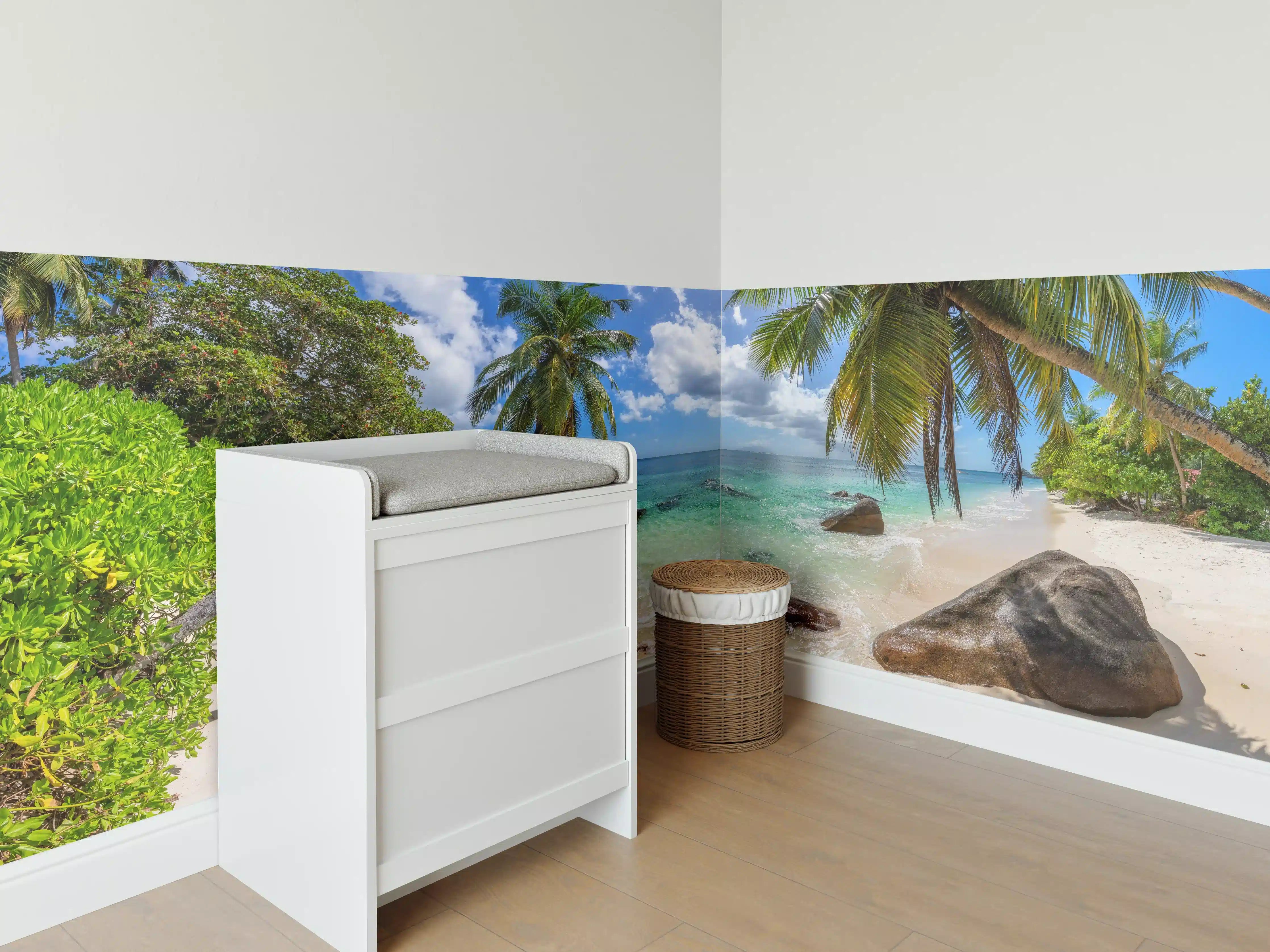 Babyzimmer Wandgestaltung - Blick auf den schönen tropischen Strand