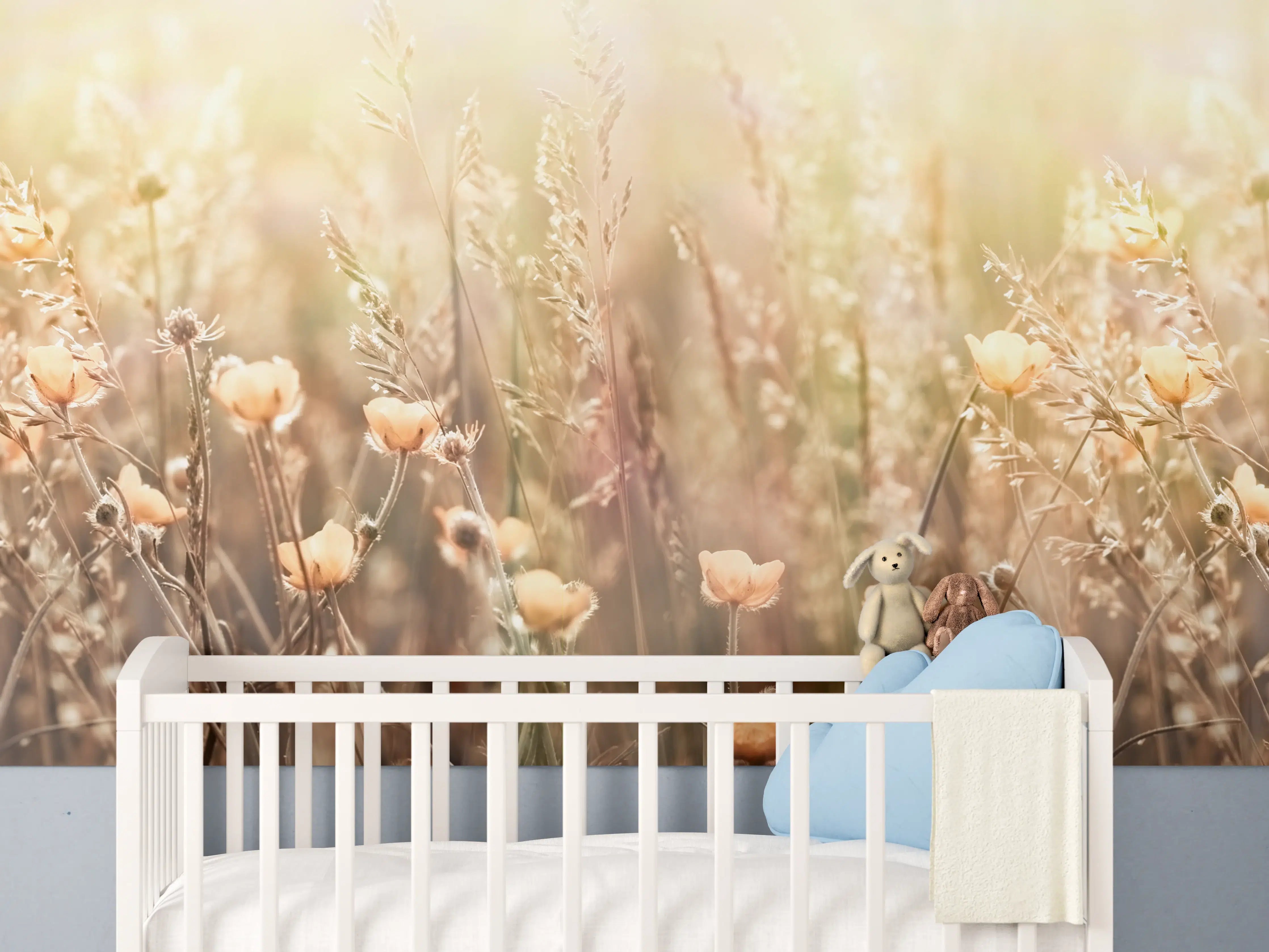 Babyzimmer Wandgestaltung - Blumenfeld mit Sonnenstrahlen