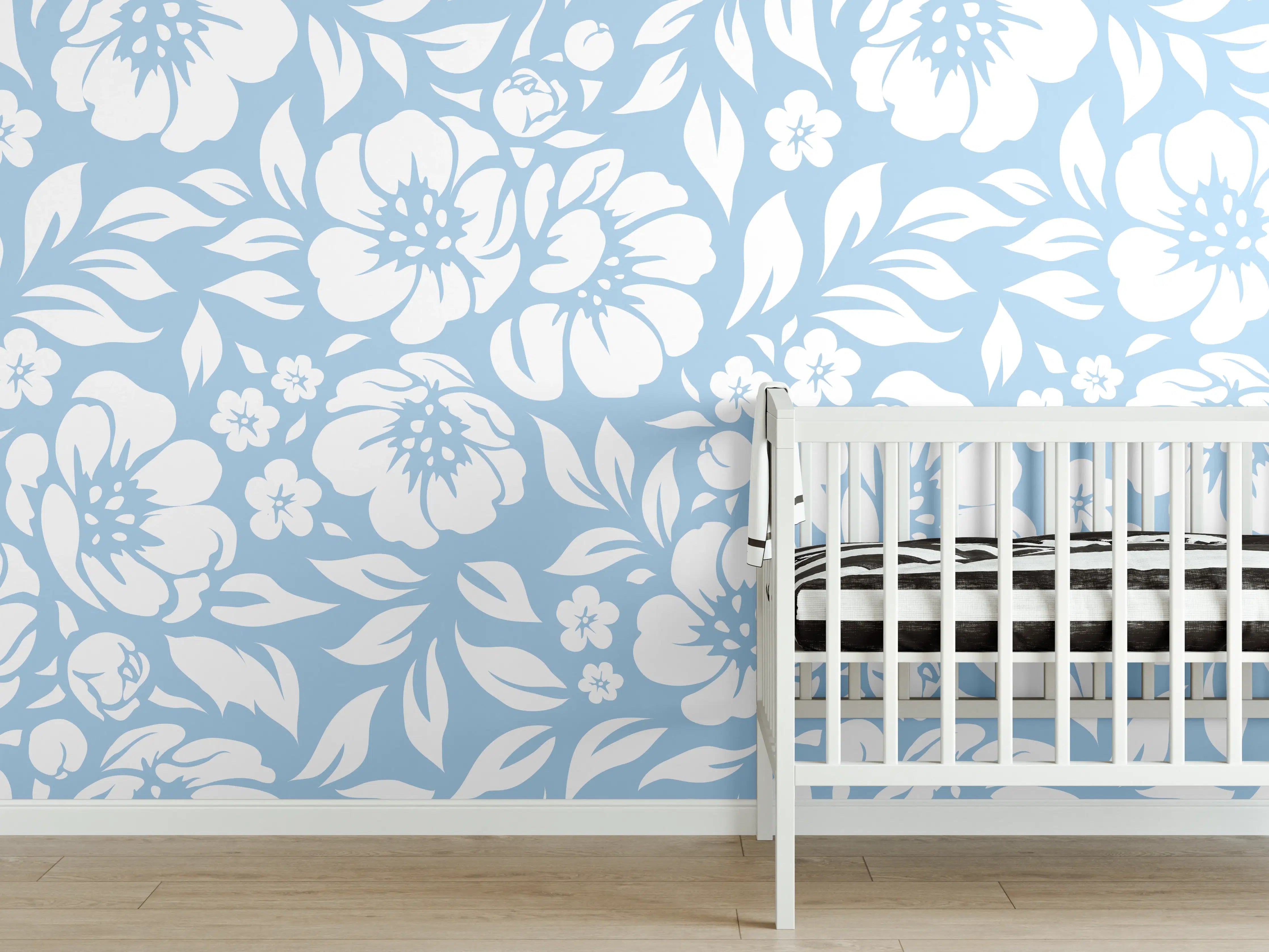 Babyzimmer Wandgestaltung - Blumenmuster in Blau mit zarten Grautönen