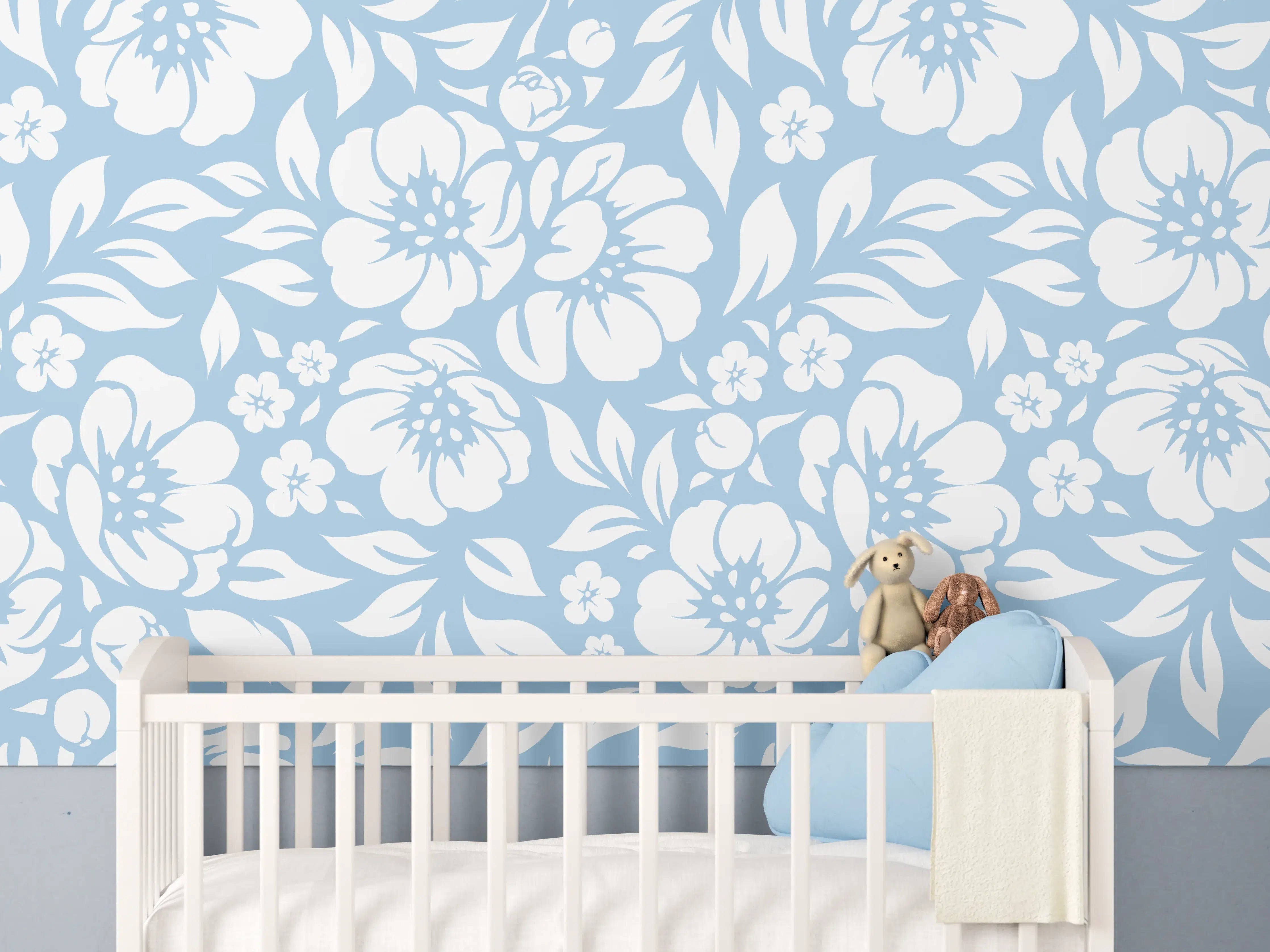 Babyzimmer Wandgestaltung - Blumenmuster in Blau mit zarten Grautönen