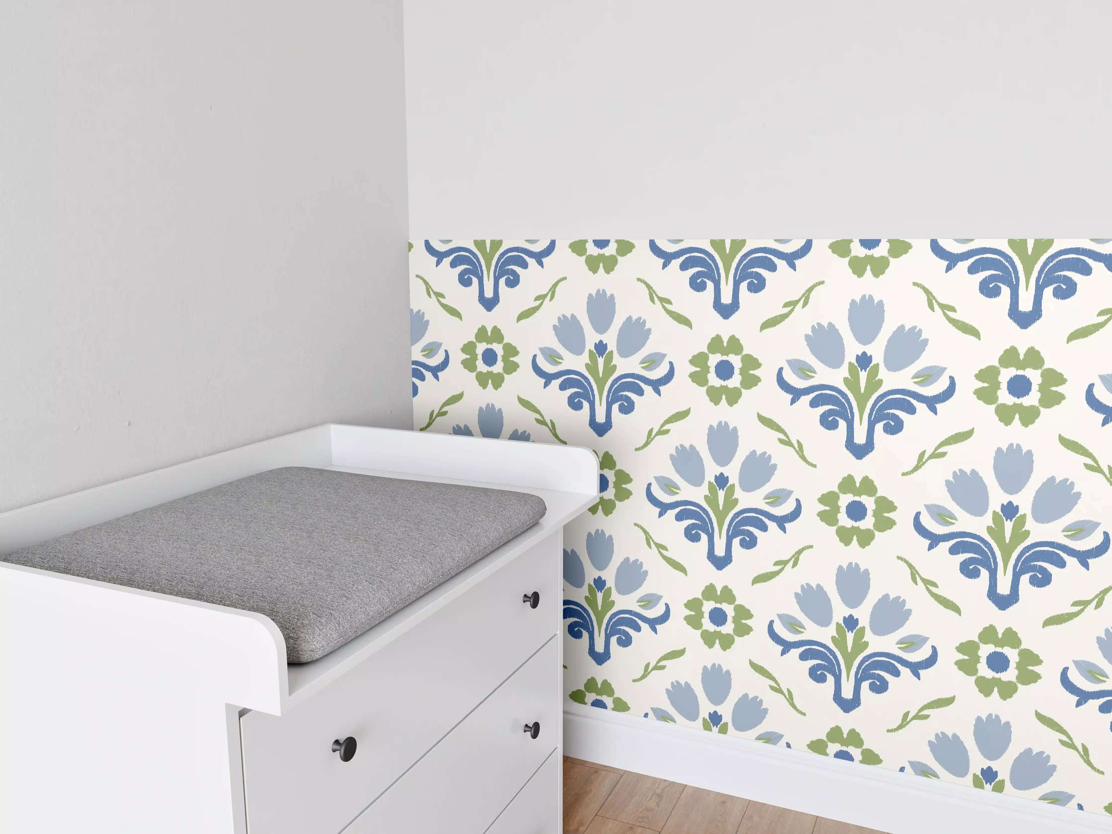 Babyzimmer Wandgestaltung - Blumenmuster in Blau, Grau und Grün