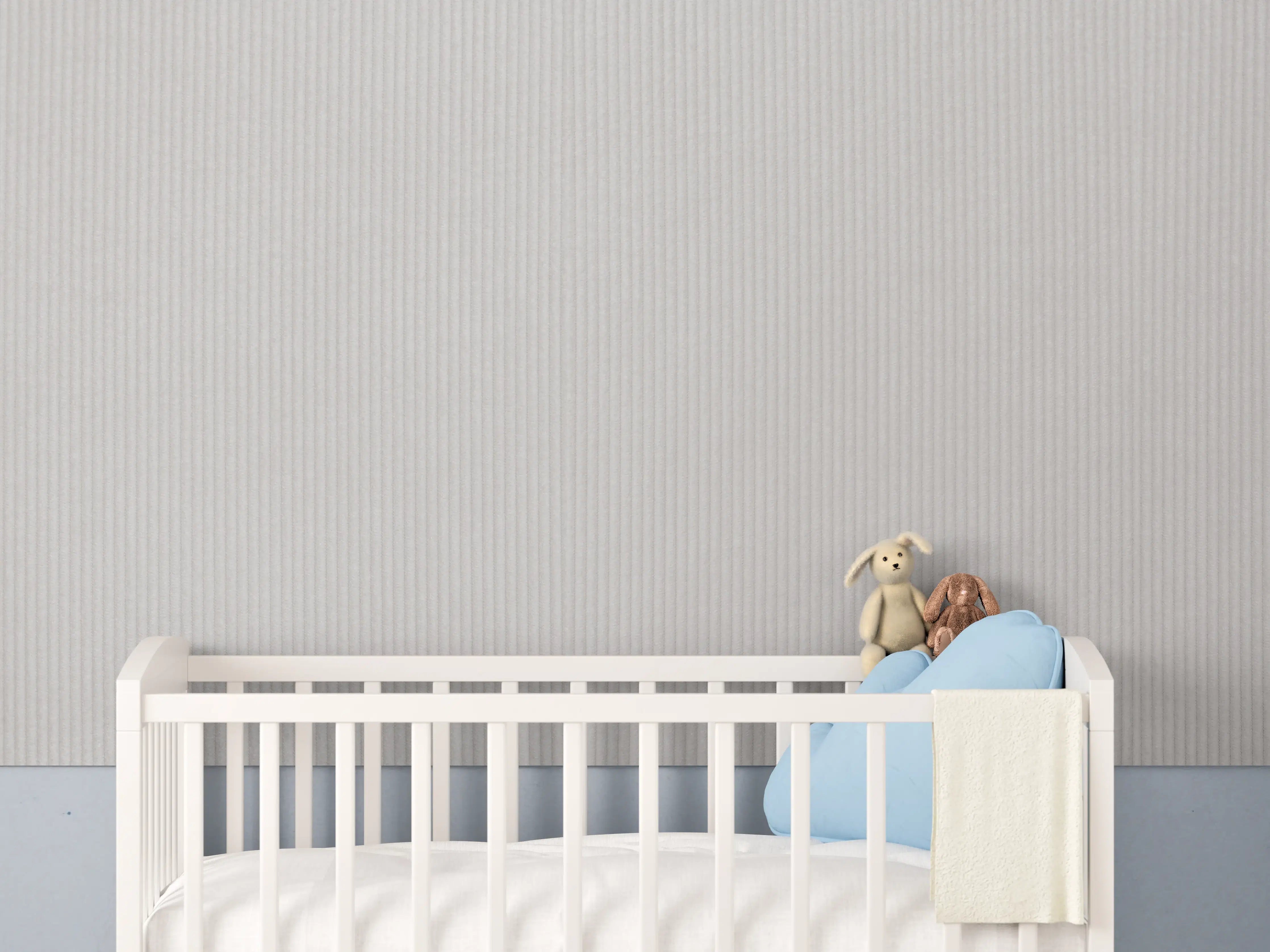Babyzimmer Wandgestaltung - Bräunliches Kord Textil