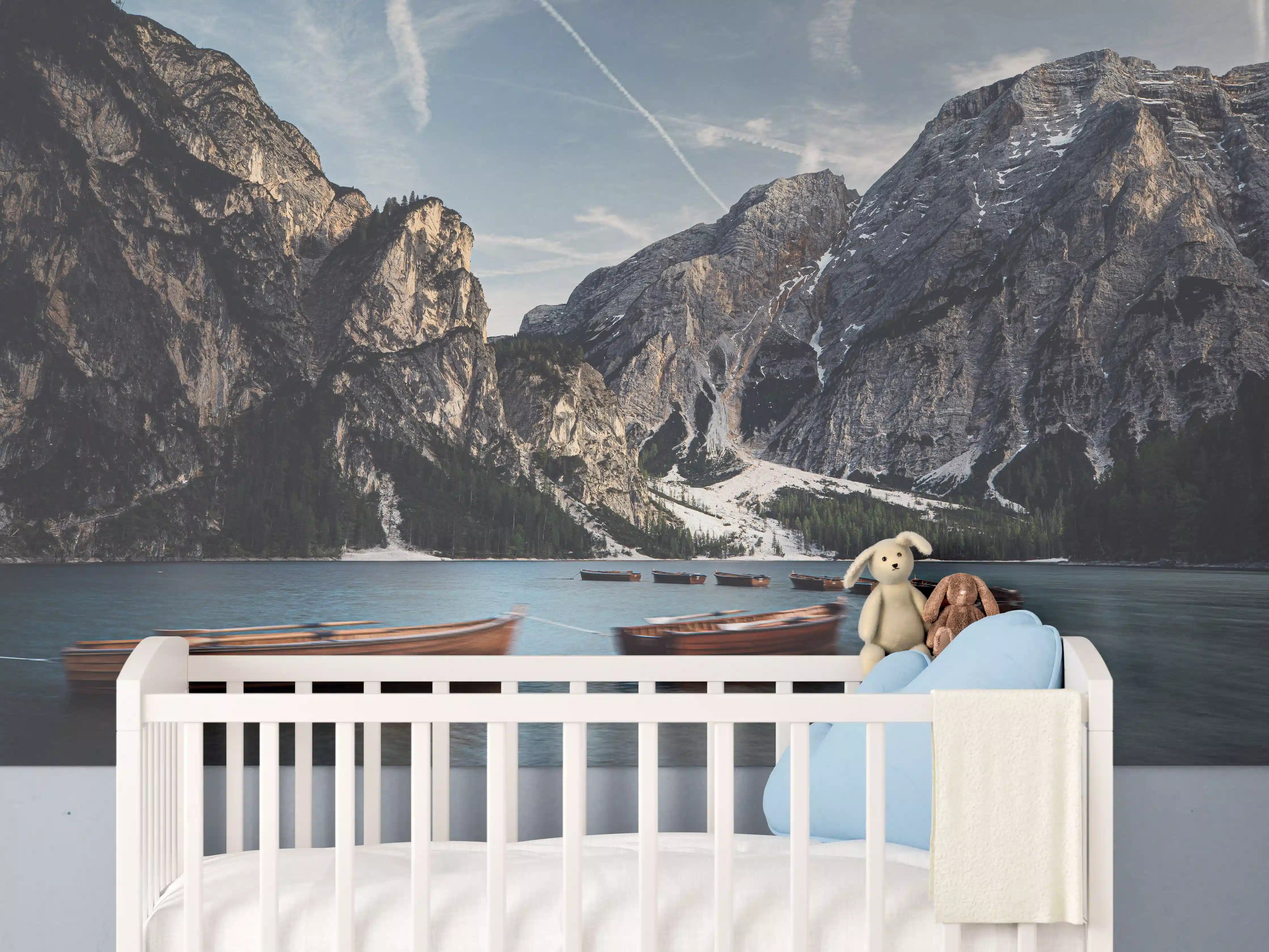 Babyzimmer Wandgestaltung - Braies See Reflexion Abendstimmung