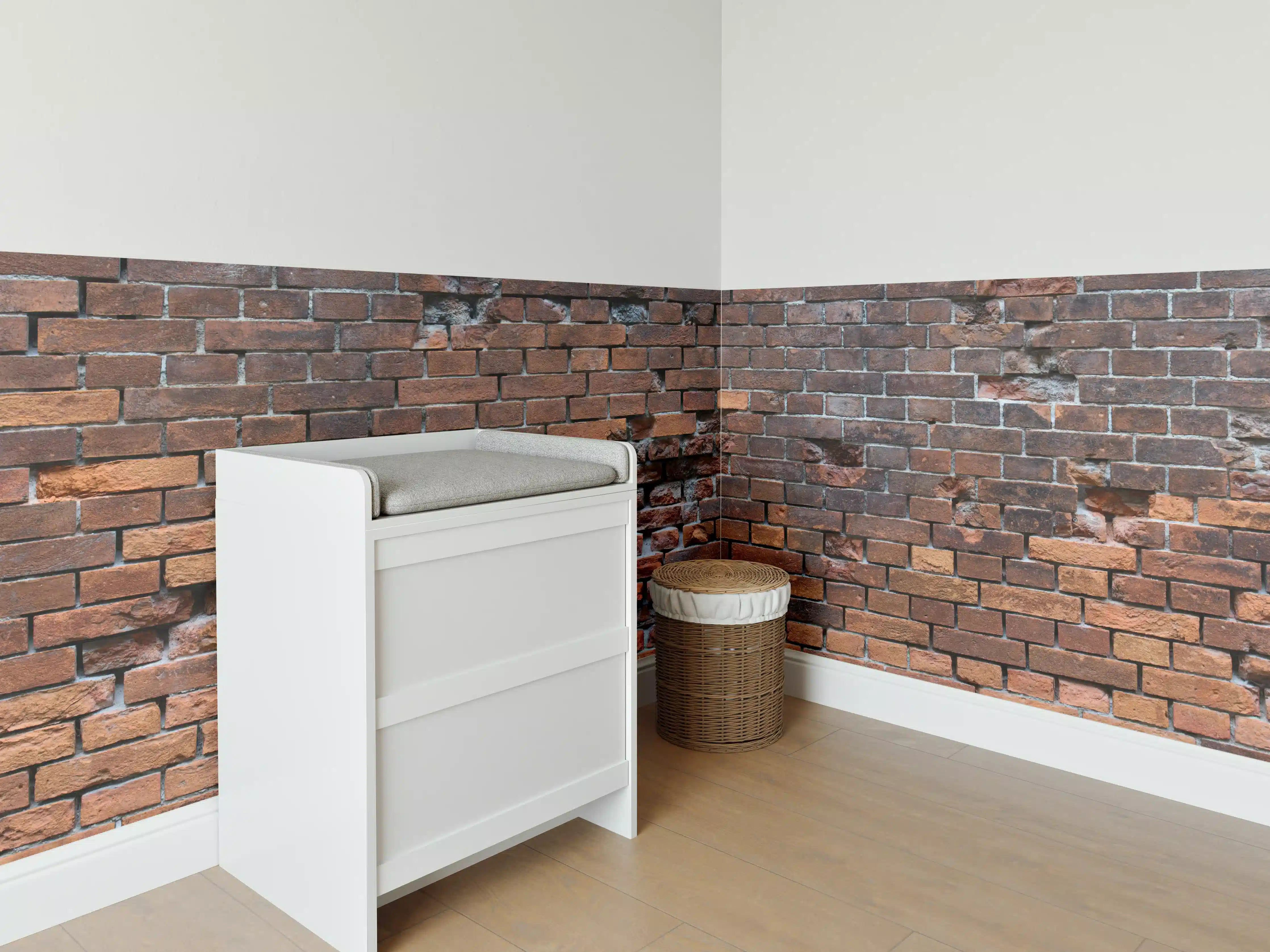 Babyzimmer Wandgestaltung - Braune kaputte Ziegelsteinwand