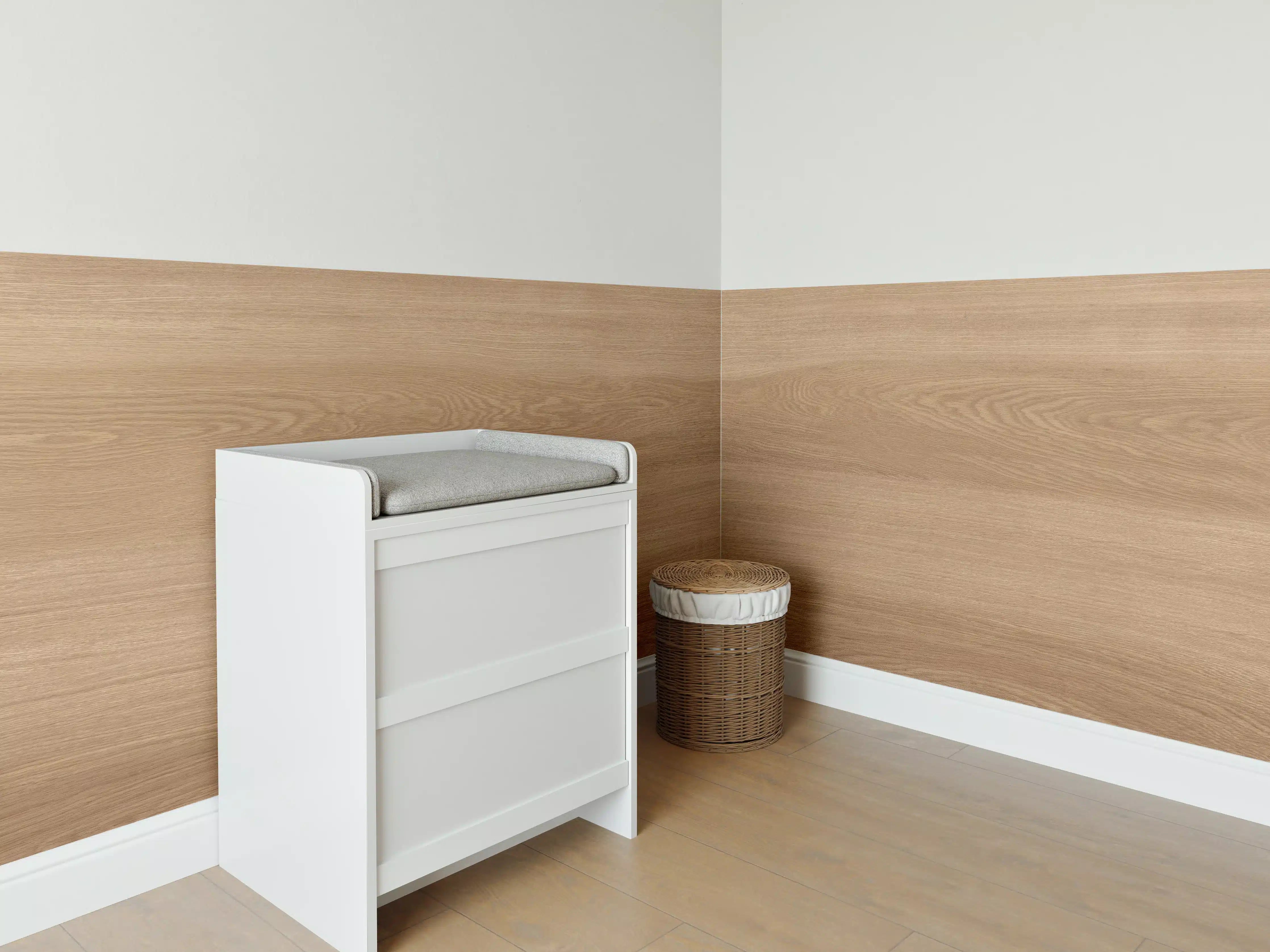 Babyzimmer Wandgestaltung - Braunes Holzfliesen Muster