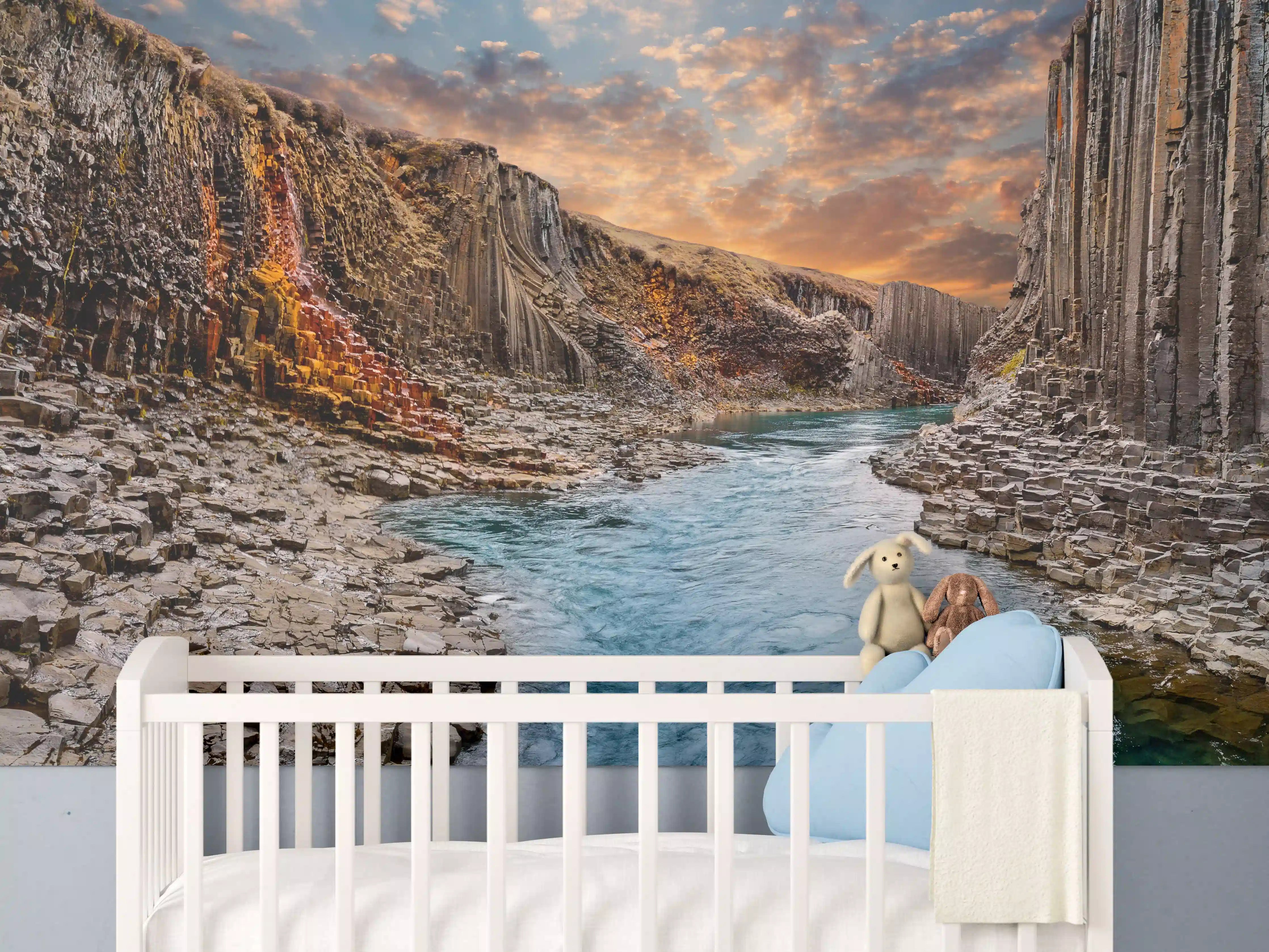 Babyzimmer Wandgestaltung - Brillante Aussicht auf die Basaltschlucht