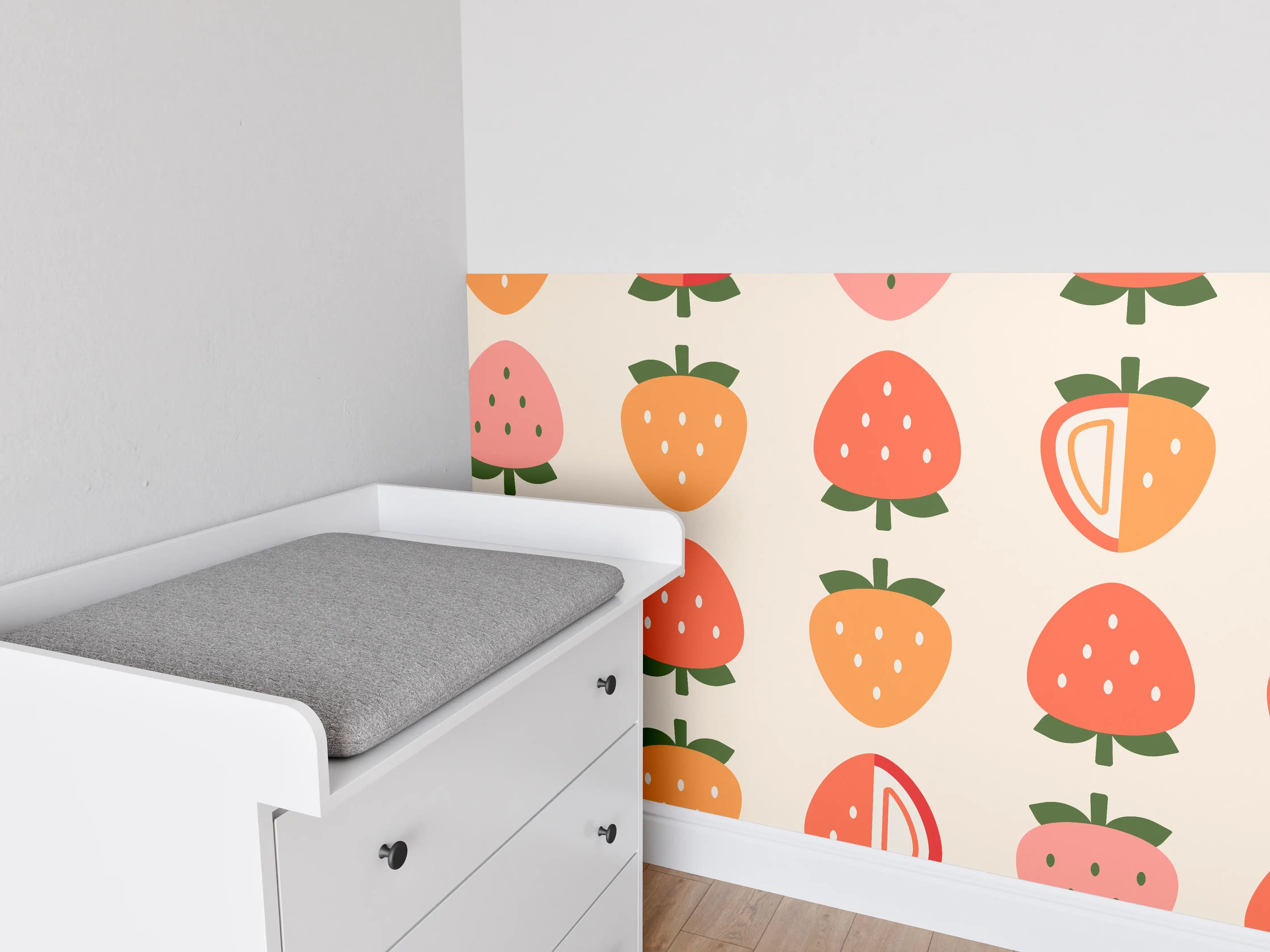 Babyzimmer Wandgestaltung - Bunte Beerenmuster in warmen Farbtönen