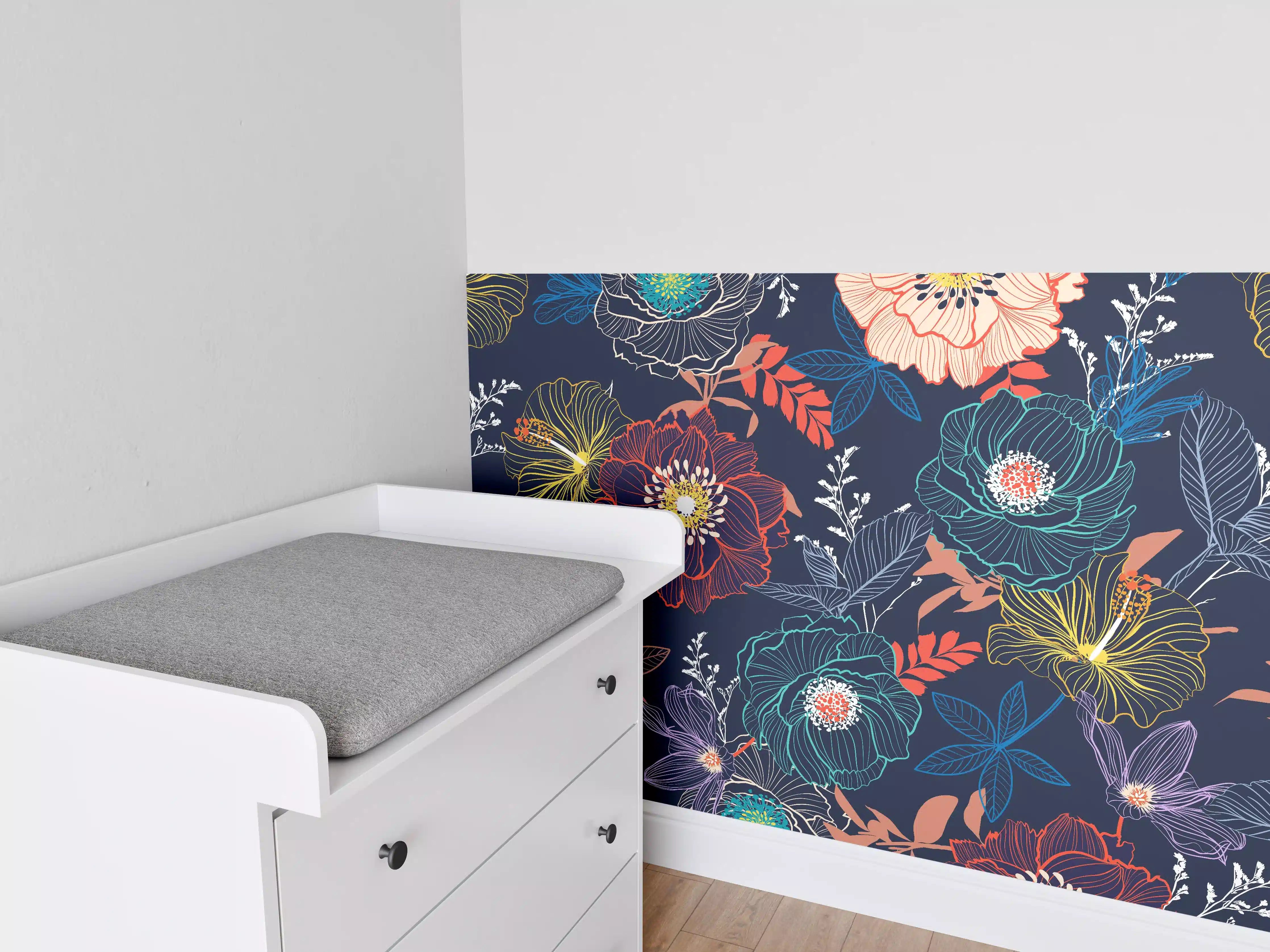 Babyzimmer Wandgestaltung - Bunte Blumen Nachtgarten Muster